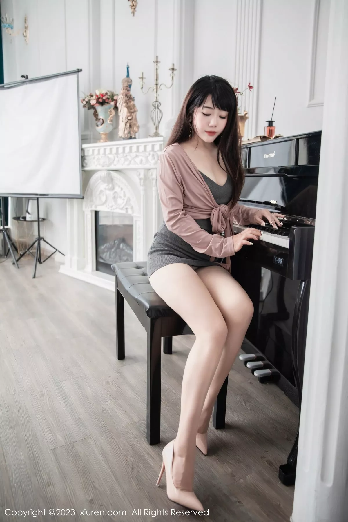 [XiuRen秀人网]第6532期严利娅写真 [72P]-015