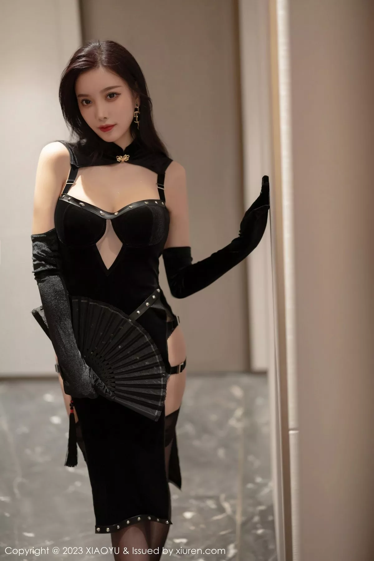 [XiaoYu画语界]第1002期杨晨晨写真 [82P]-001