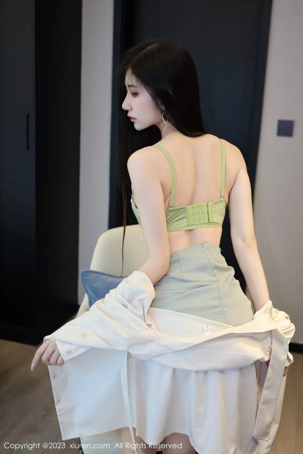 [XiuRen秀人网]第6547期依娜写真 [88P]-032