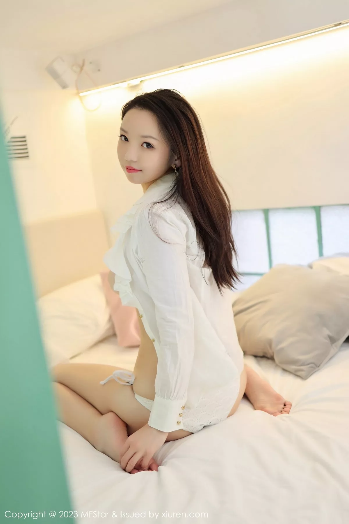 [MFStar模范学院]第605期大美妞儿写真 [62P]-017