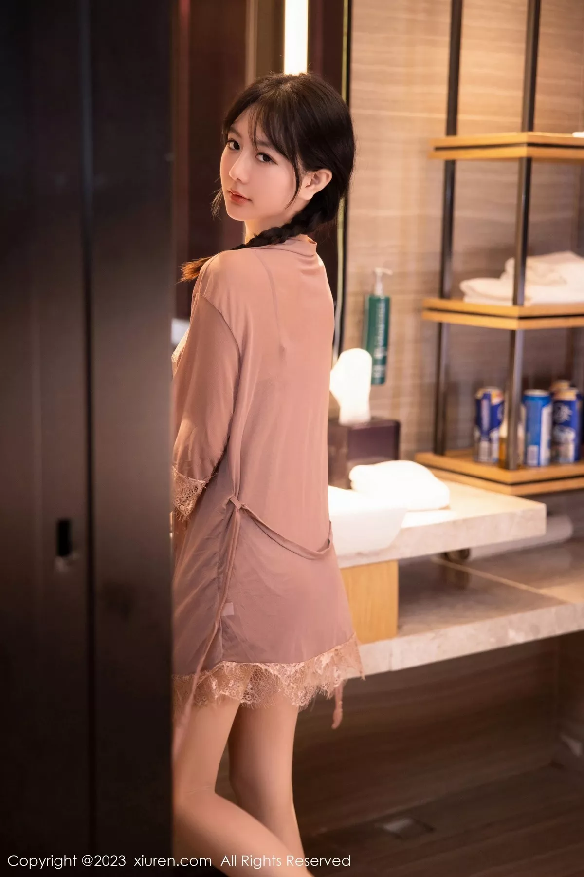 [XiuRen秀人网]第6558期谢小蒽写真 [79P]-001