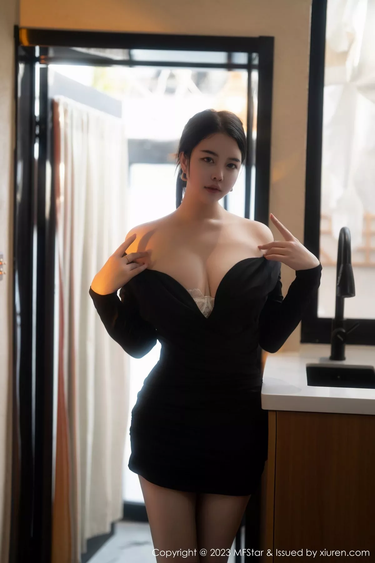 [MFStar模范学院]第596期樱桃小犊子写真 [58P]-022