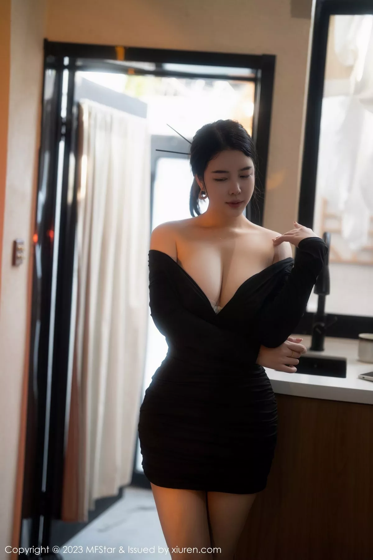 [MFStar模范学院]第596期樱桃小犊子写真 [58P]-026