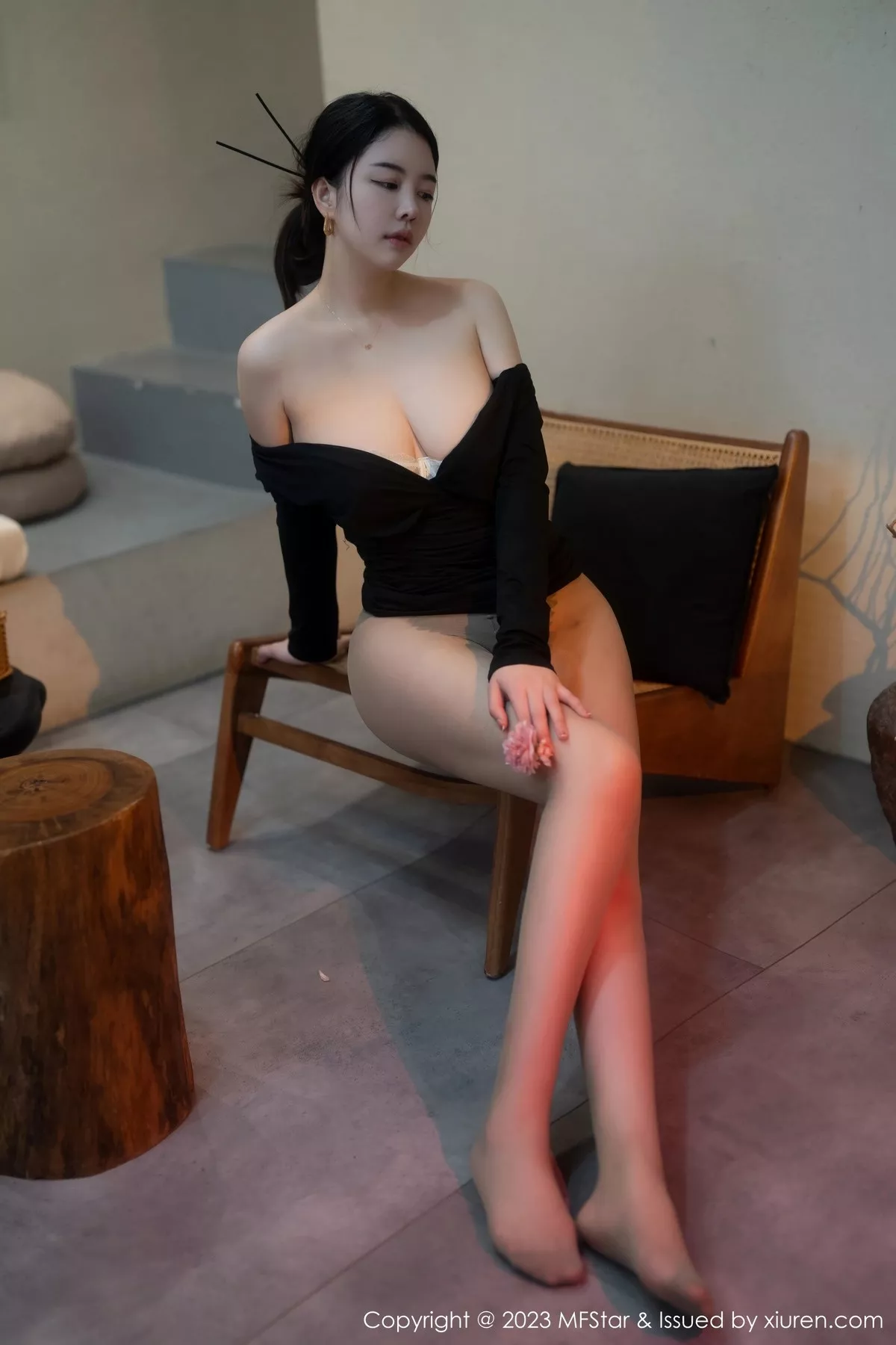 [MFStar模范学院]第596期樱桃小犊子写真 [58P]-048