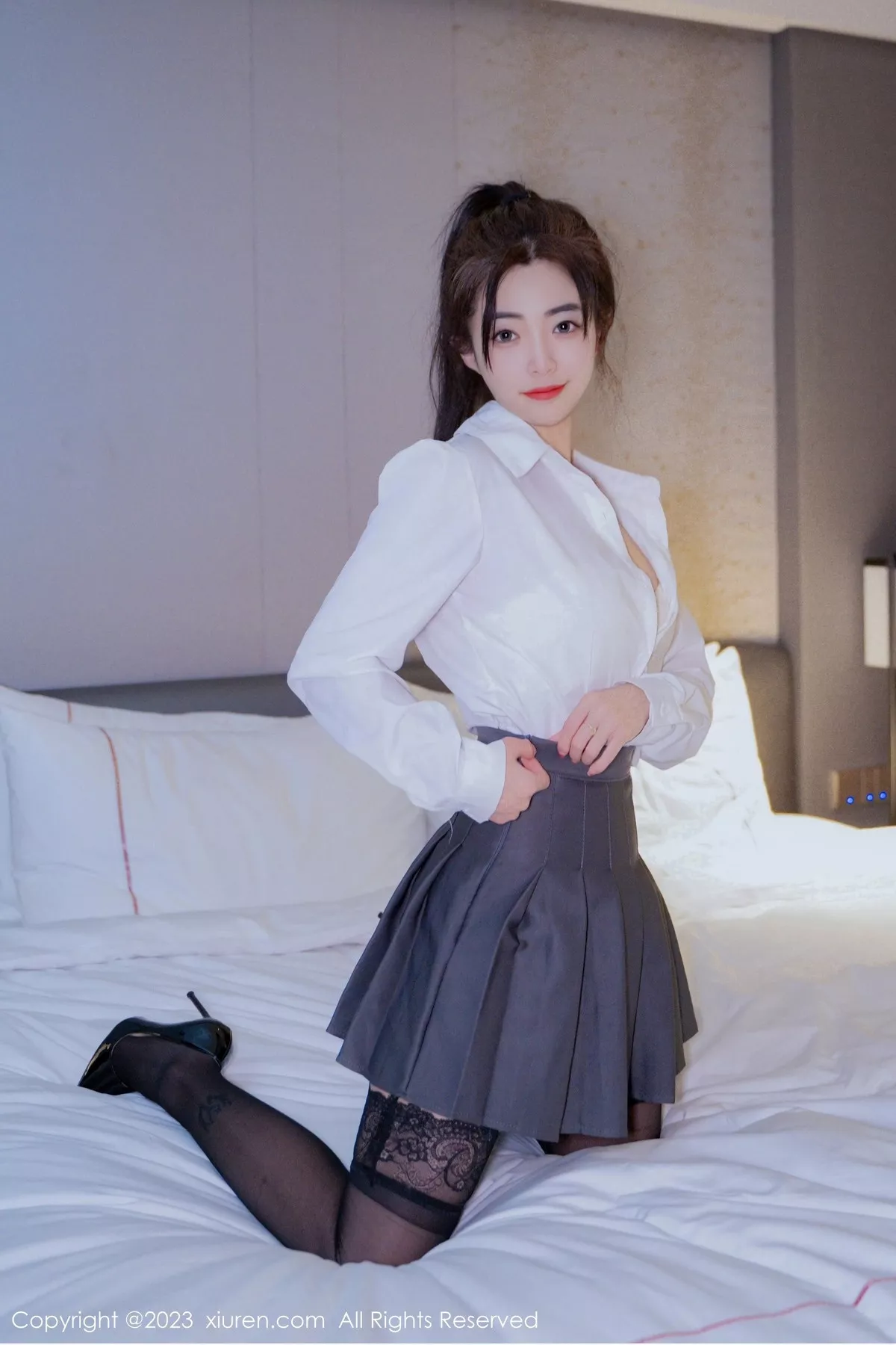 [XiuRen秀人网]第6444期星子柒写真 [60P]-003