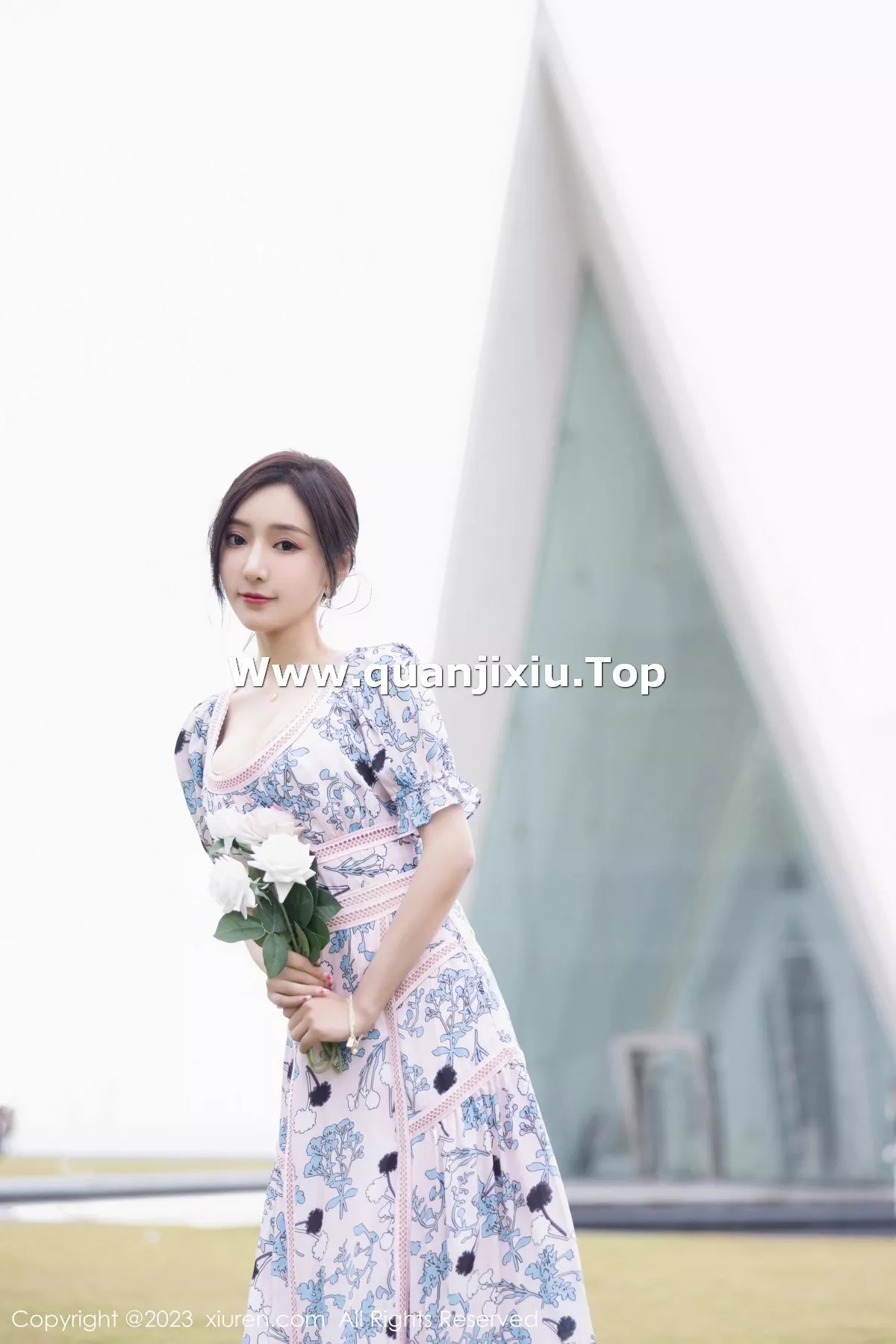 [XiuRen秀人网]第6474期王馨瑶写真 [86P]-003