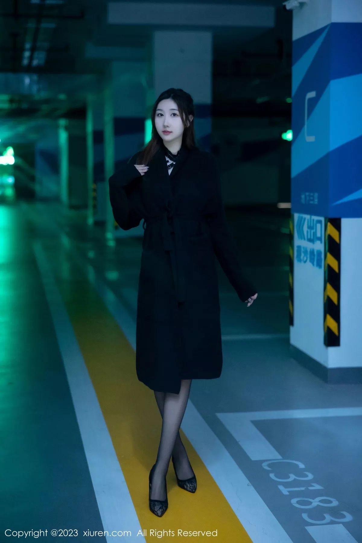 [XiuRen秀人网]第6650期江真真写真 [88P]-001