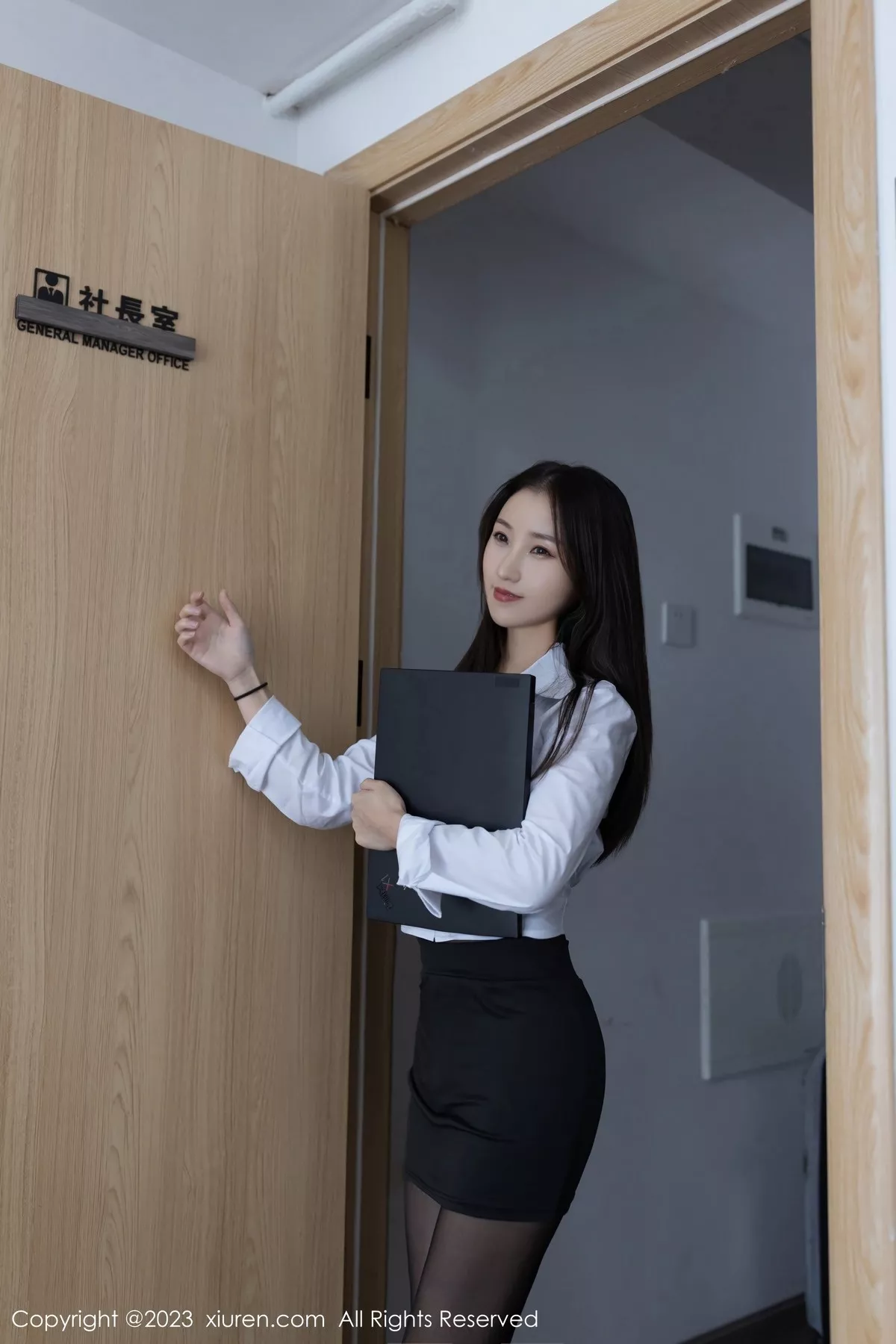 [XiuRen秀人网]第6664期鱼子酱写真 [81P]-006