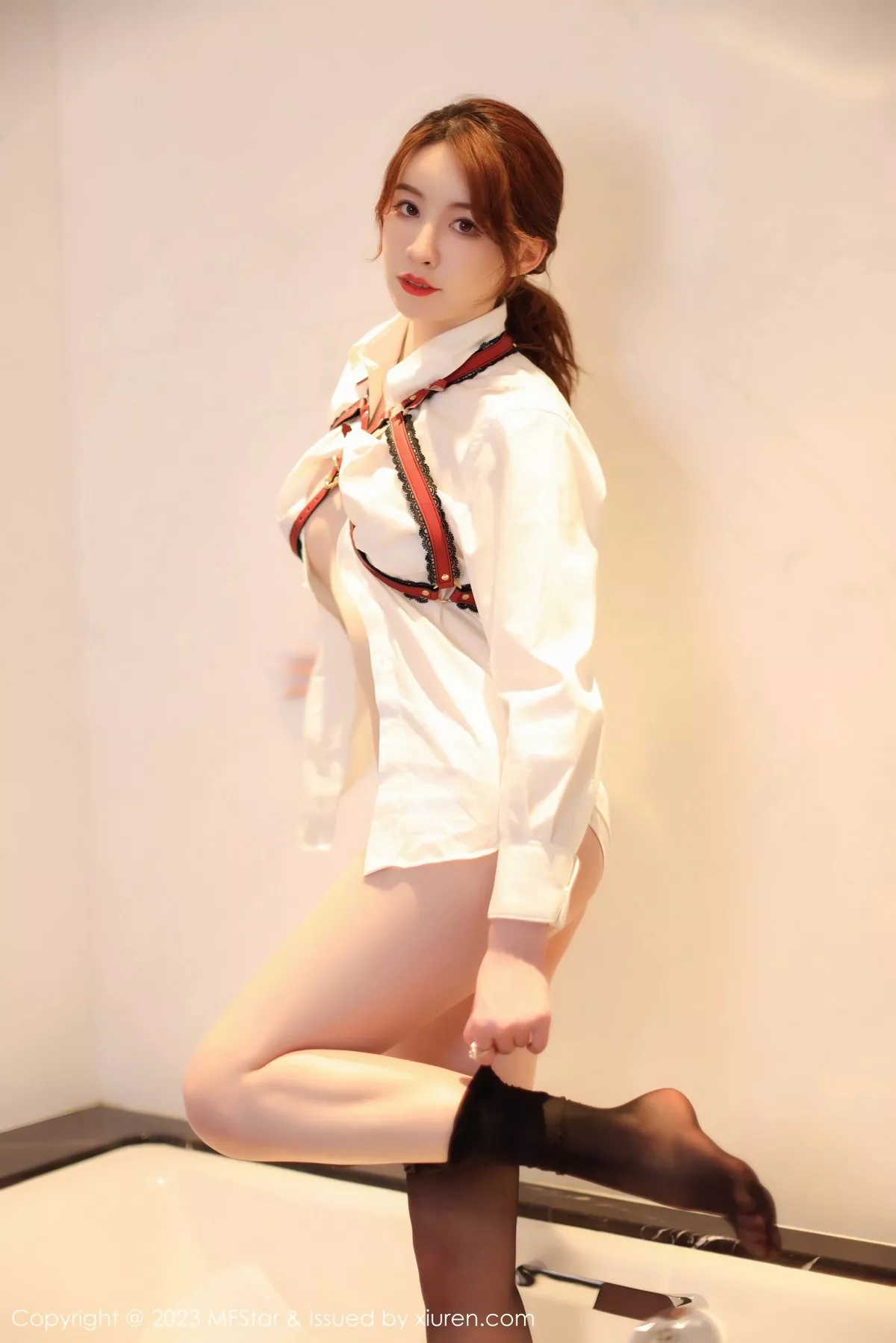 [MFStar模范学院]第615期yoo优优写真 [50P]-032