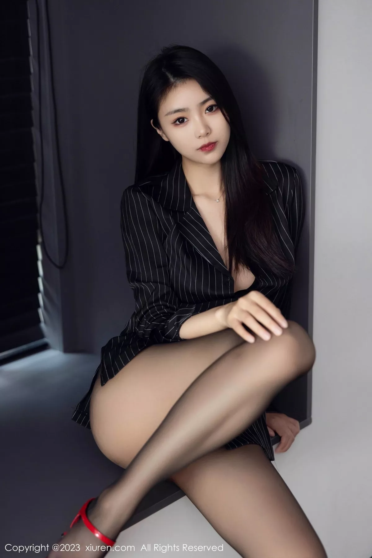 [XiuRen秀人网]第6677期可乐写真 [77P]-038
