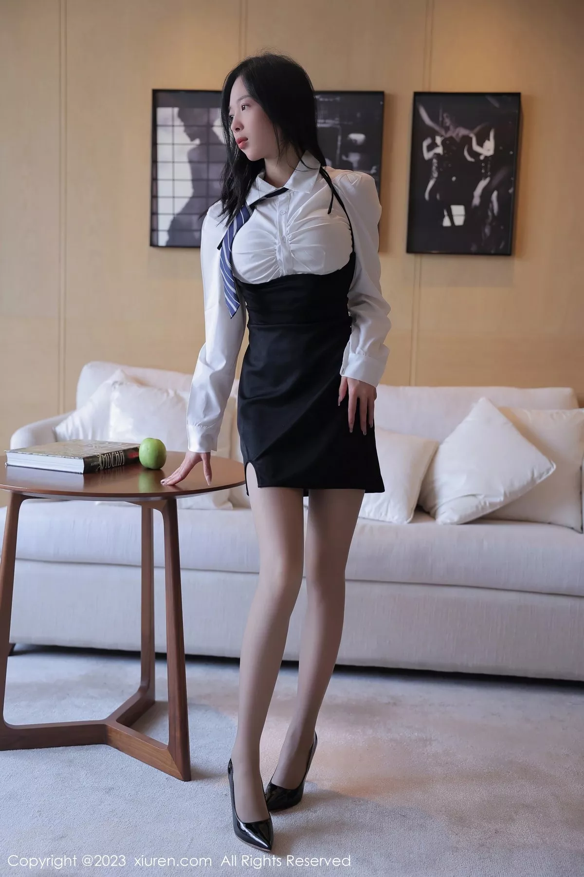 [XiuRen秀人网]第6675期茜茜写真 [65P]-001