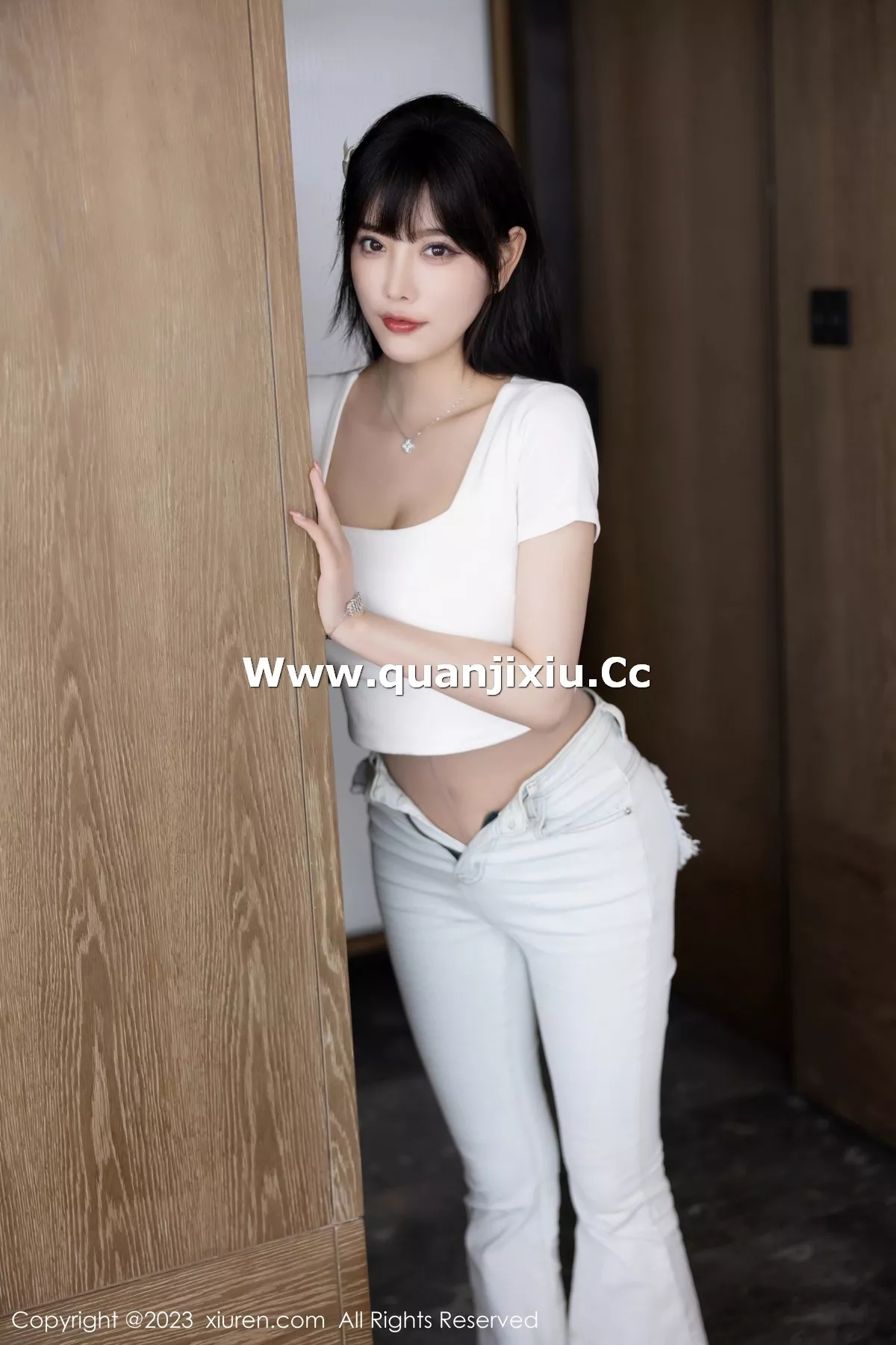[XiuRen秀人网]第6707期杨晨晨写真 [90P]-025