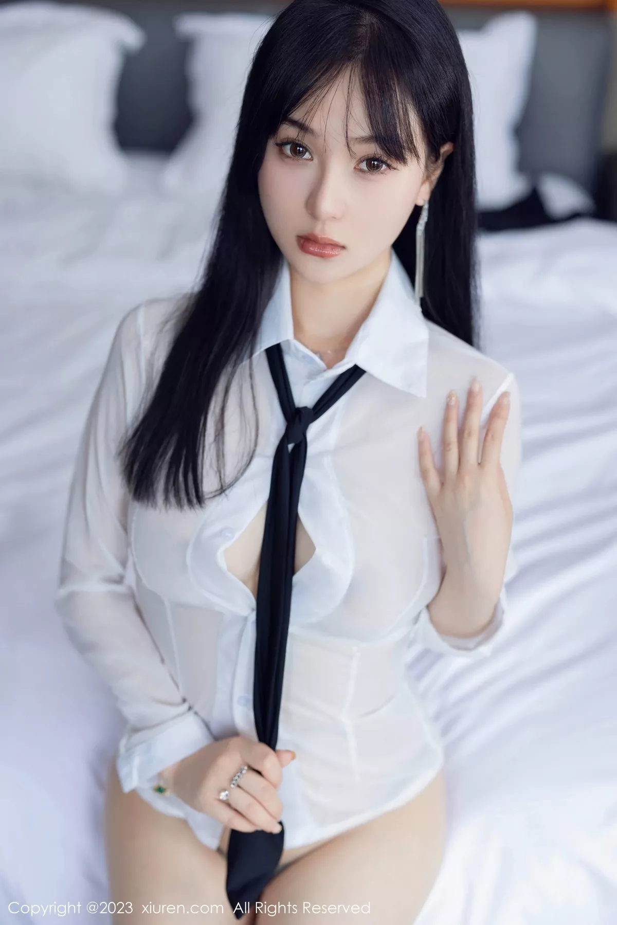 [XiuRen秀人网]第6711期桐桐写真 [73P]-037