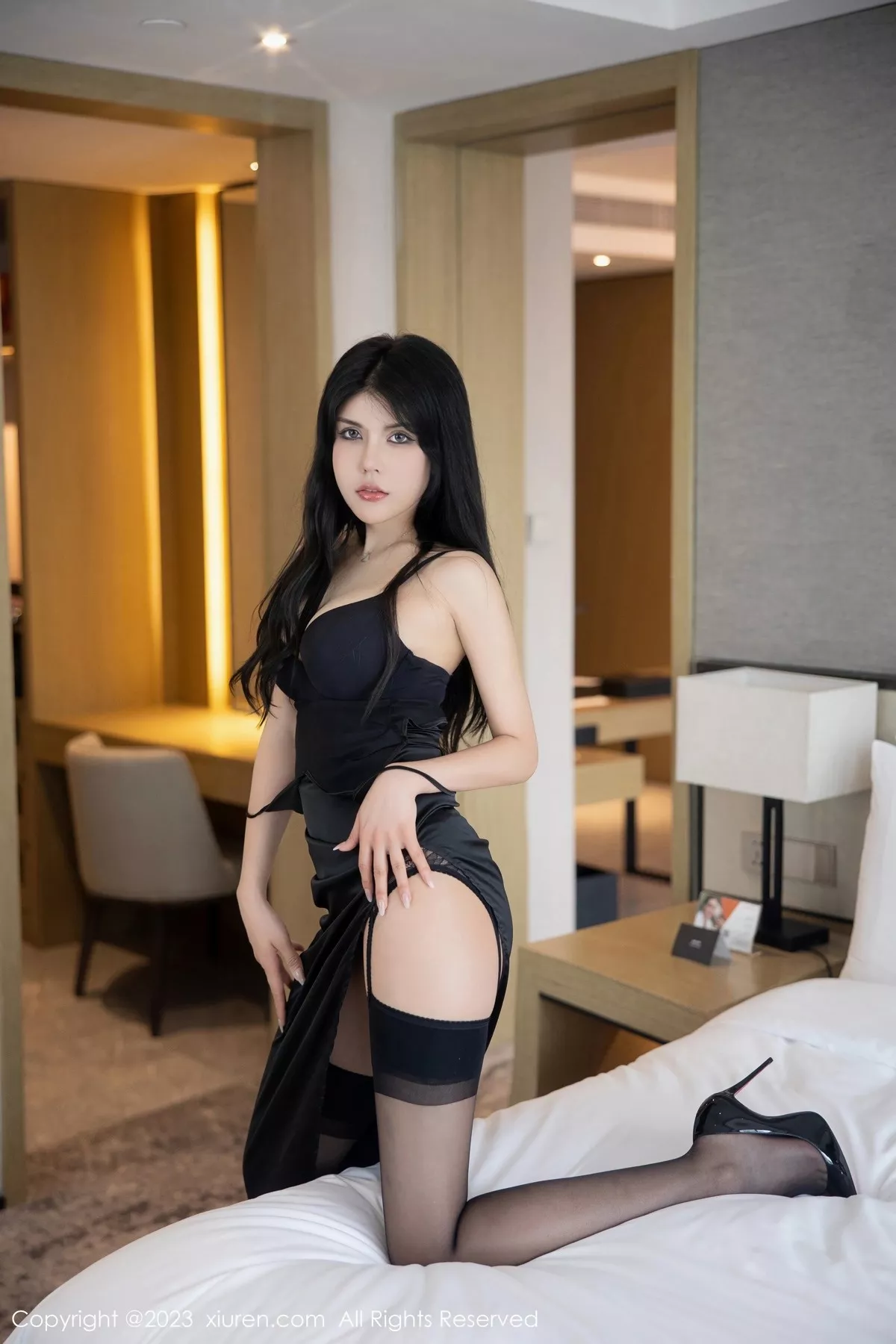 [XiuRen秀人网]第6709期杏子写真 [84P]-040