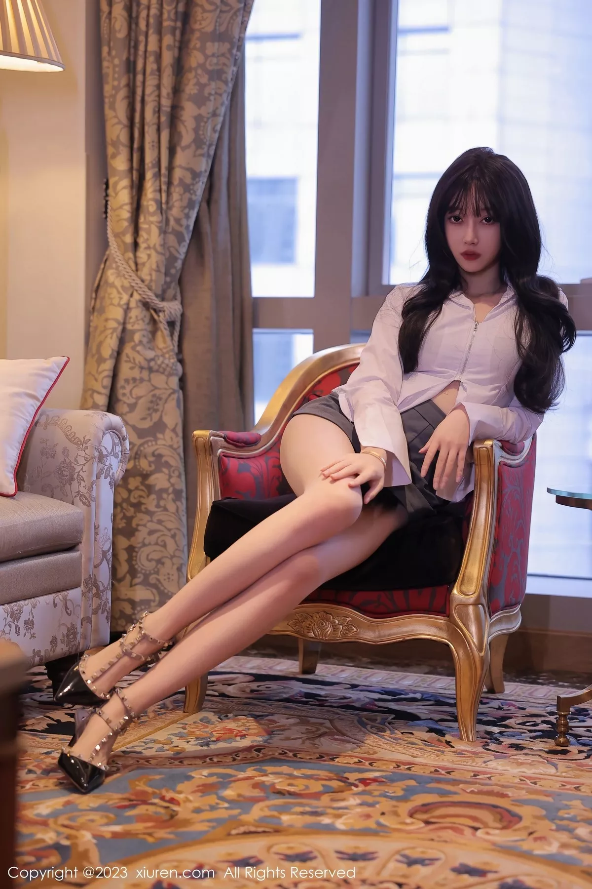 [XiuRen秀人网]第6739期玥儿玥写真 [84P]-002