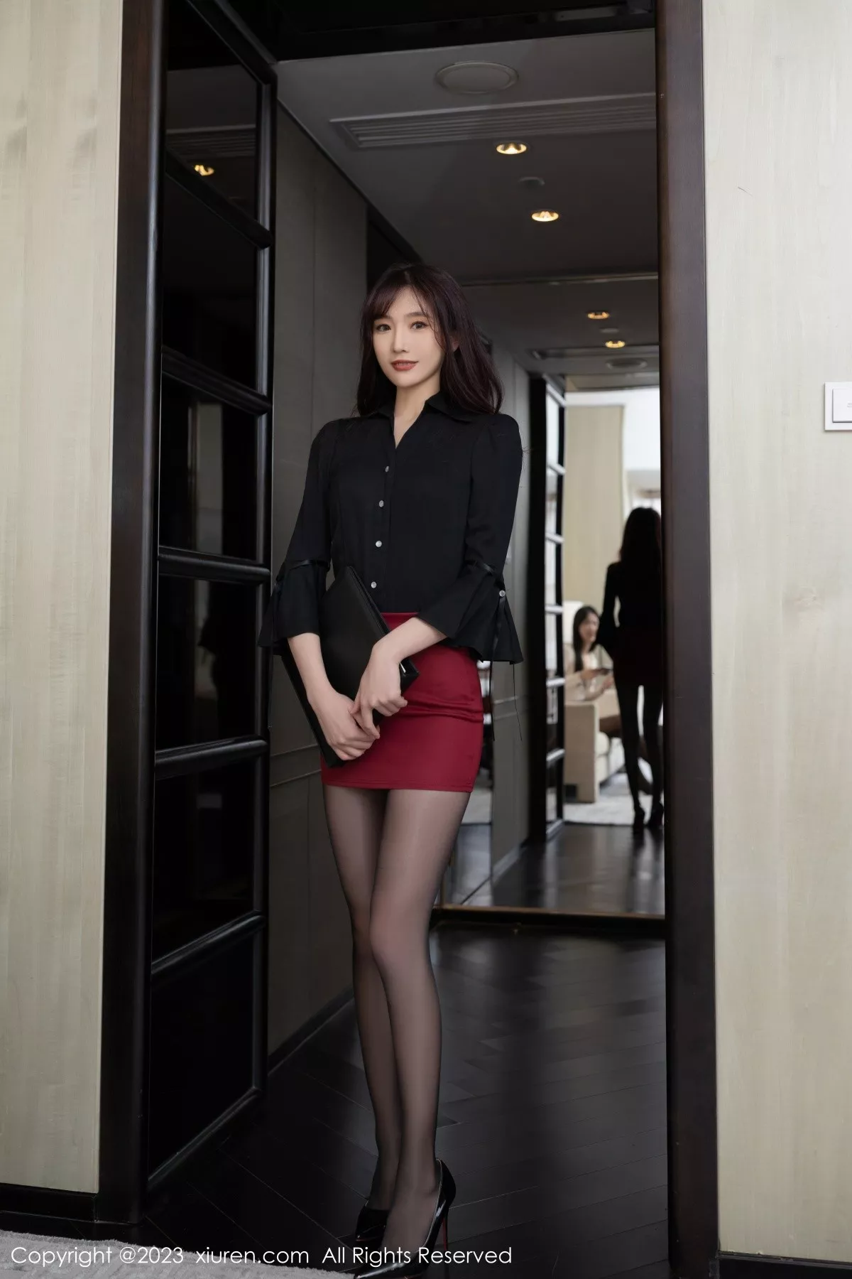 [XiuRen秀人网]第6763期陆萱萱写真 [80P]-001