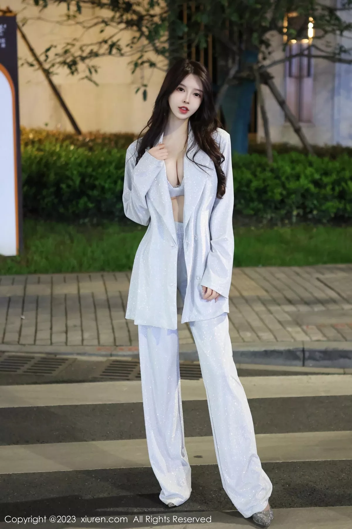 [XiuRen秀人网]第6605期玉兔写真 [82P]-006