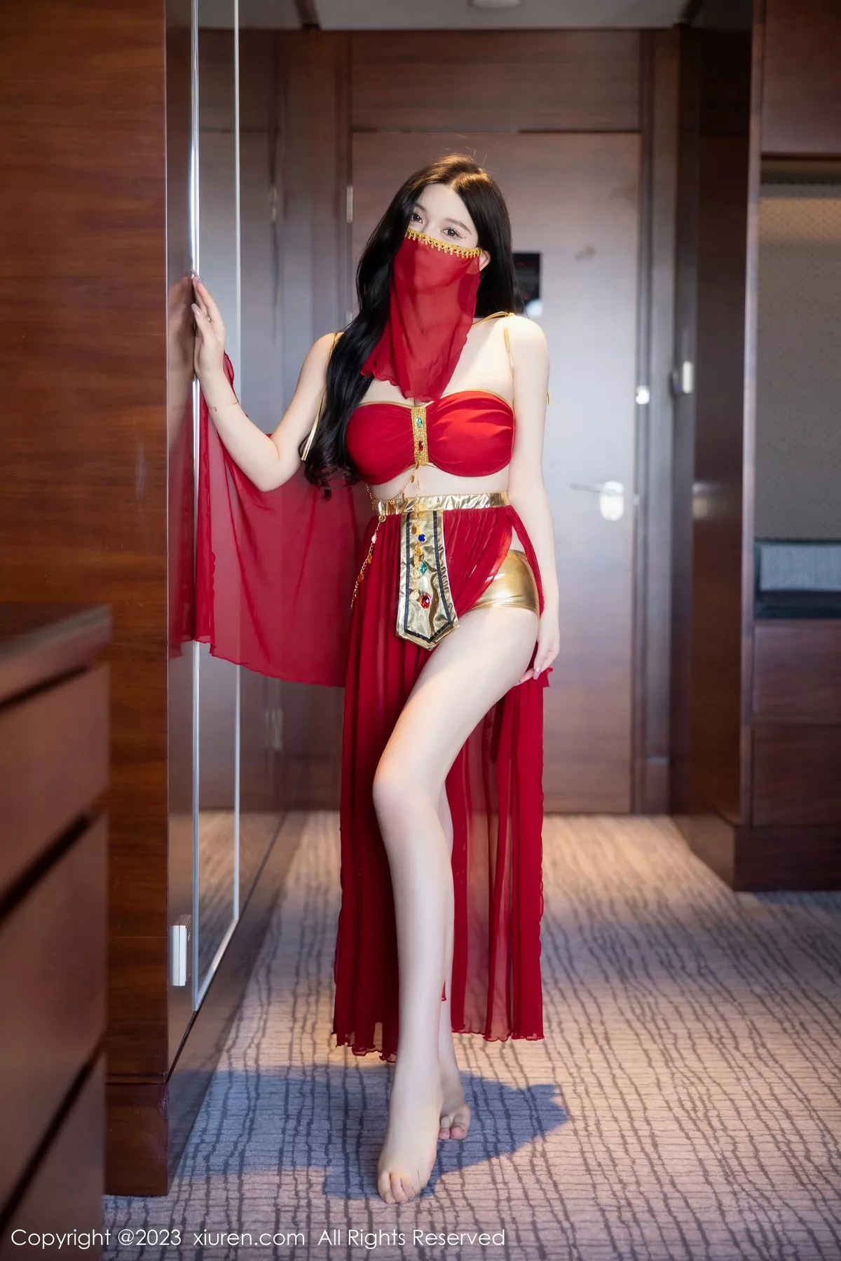 [XiuRen秀人网]第6613期林珊珊写真 [84P]-002