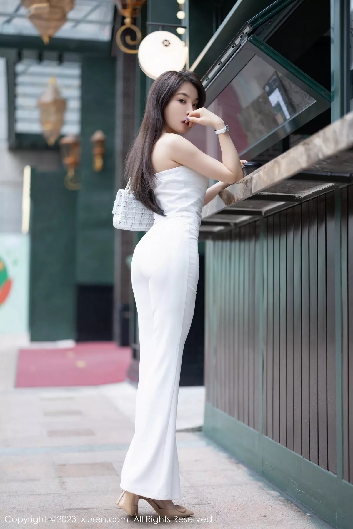 [XiuRen秀人网]第6628期徐莉芝写真 [82P]-011