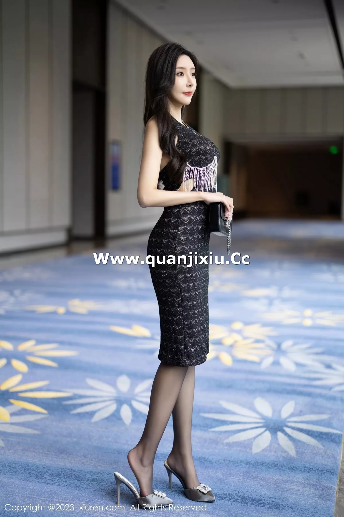 [XiuRen秀人网]第6772期王馨瑶写真 [87P]-007