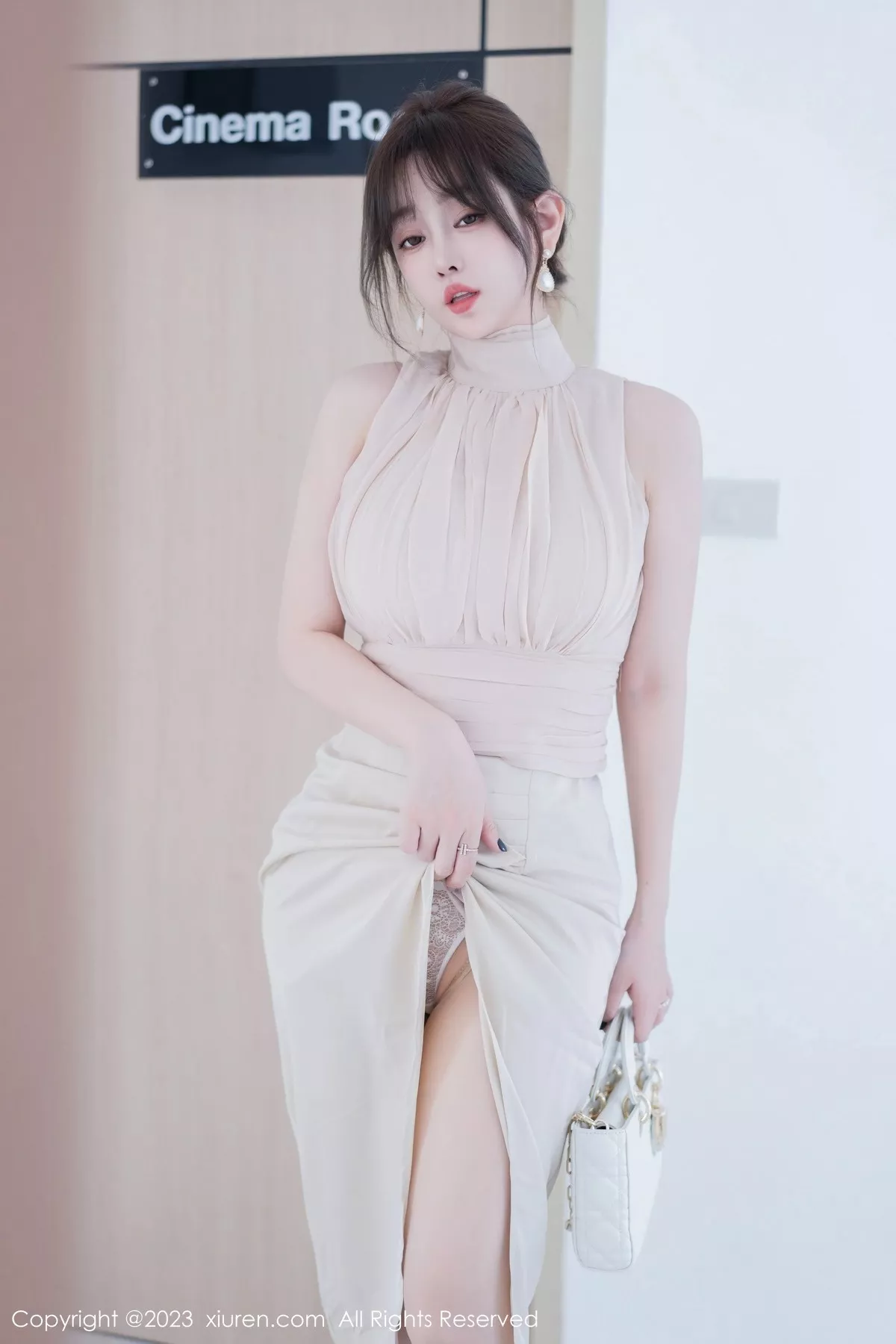 [XiuRen秀人网]第6768期王雨纯写真 [74P]-070