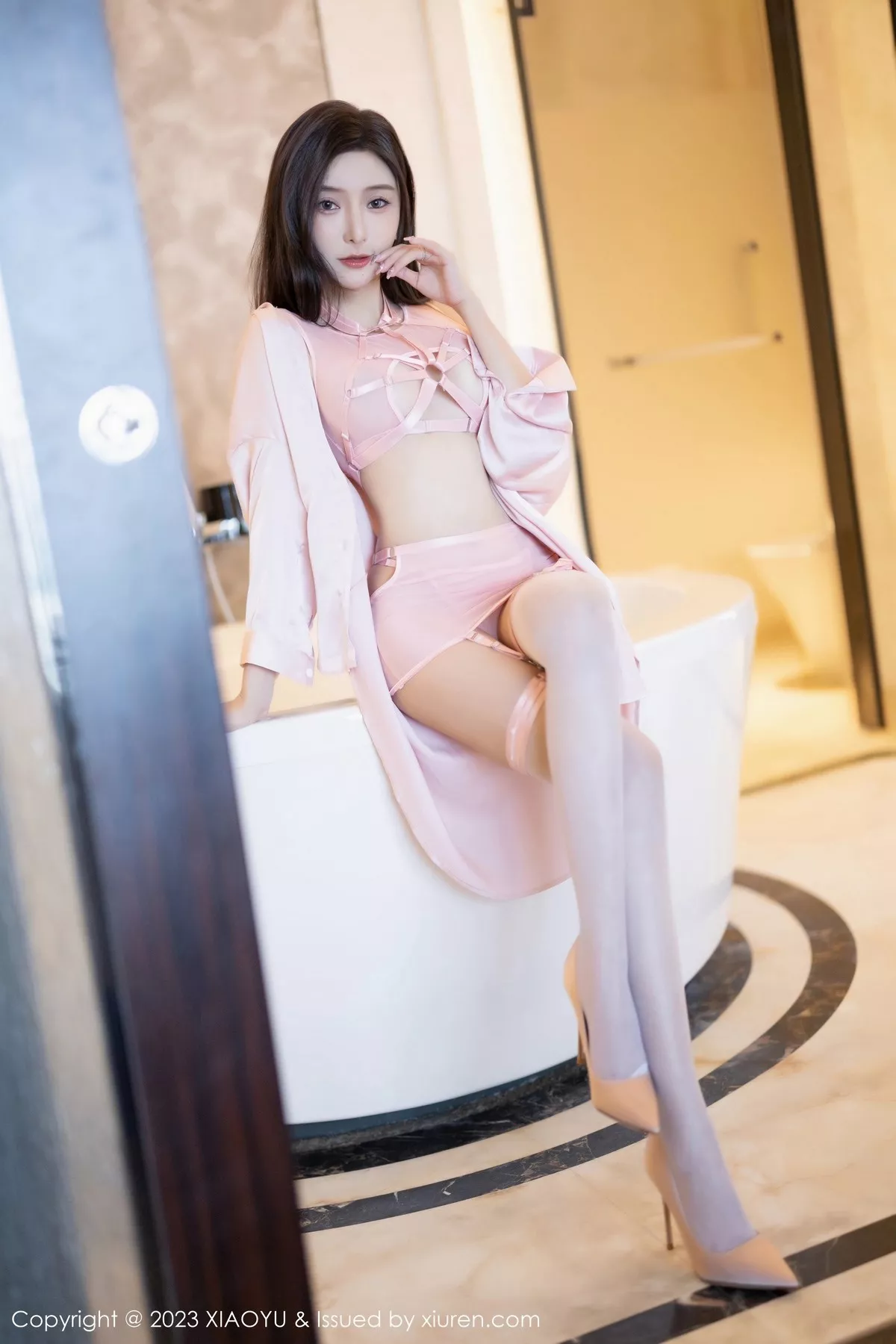 [XiaoYu画语界]第1040期王馨瑶写真 [85P]-010