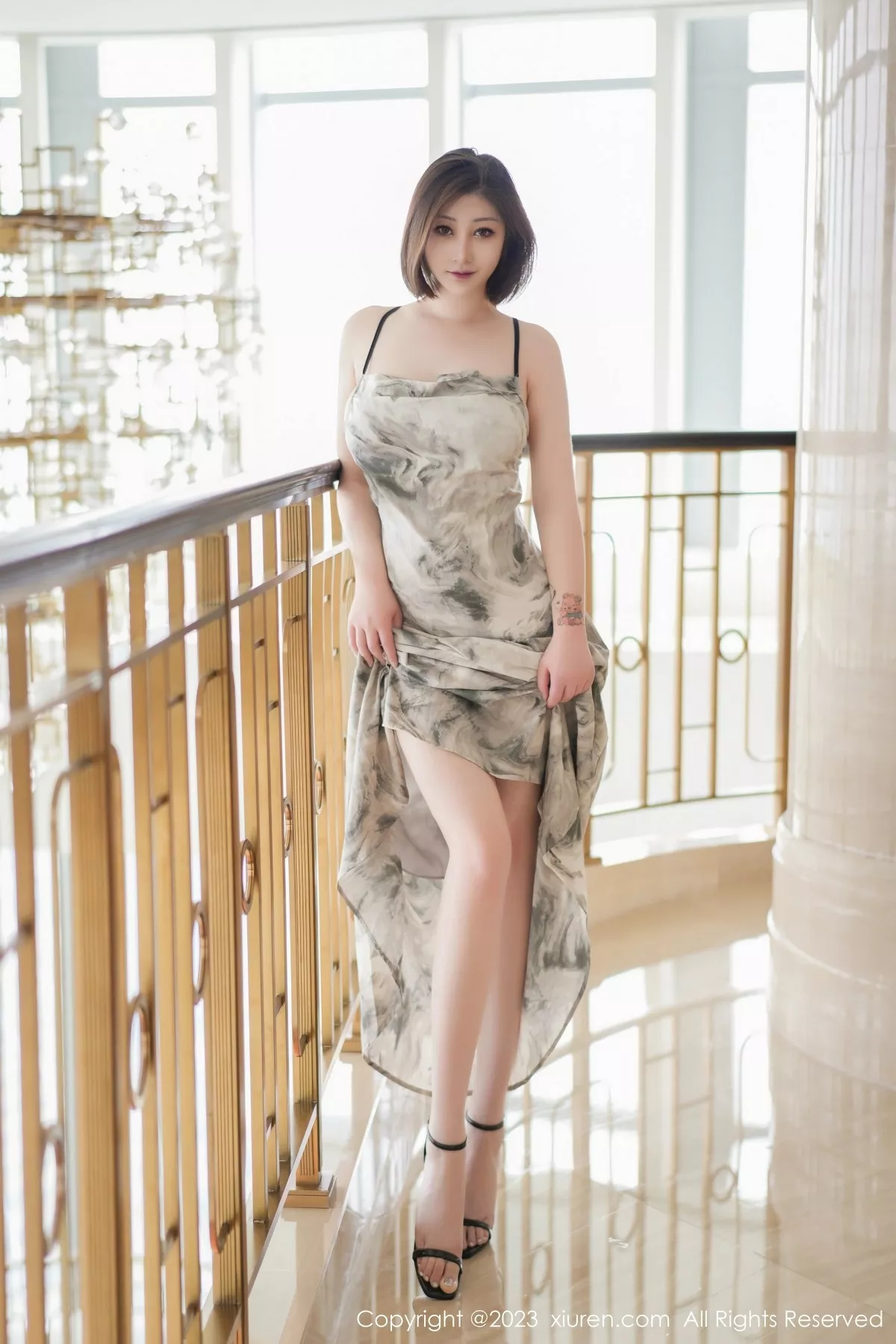 [XiuRen秀人网]第6846期妲己写真 [64P]-002
