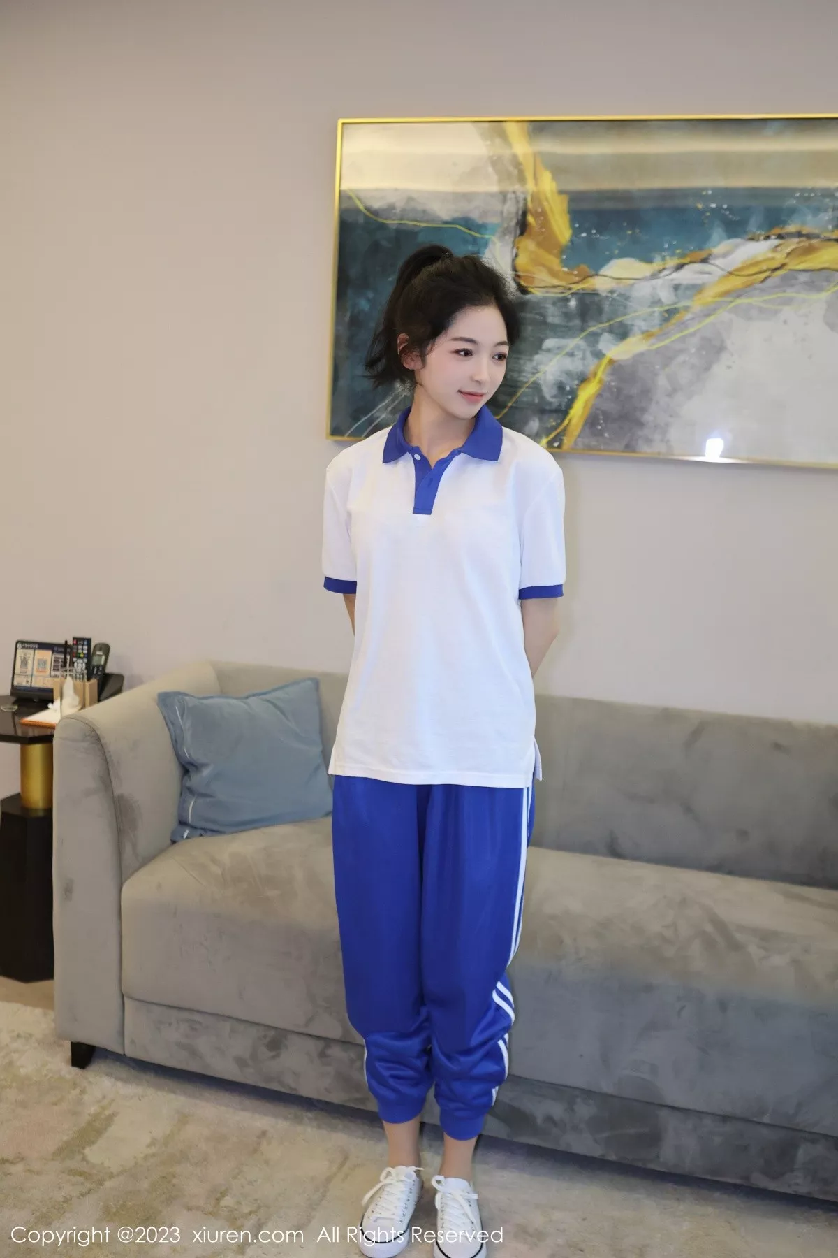 [XiuRen秀人网]第6855期茜茜写真 [85P]-001