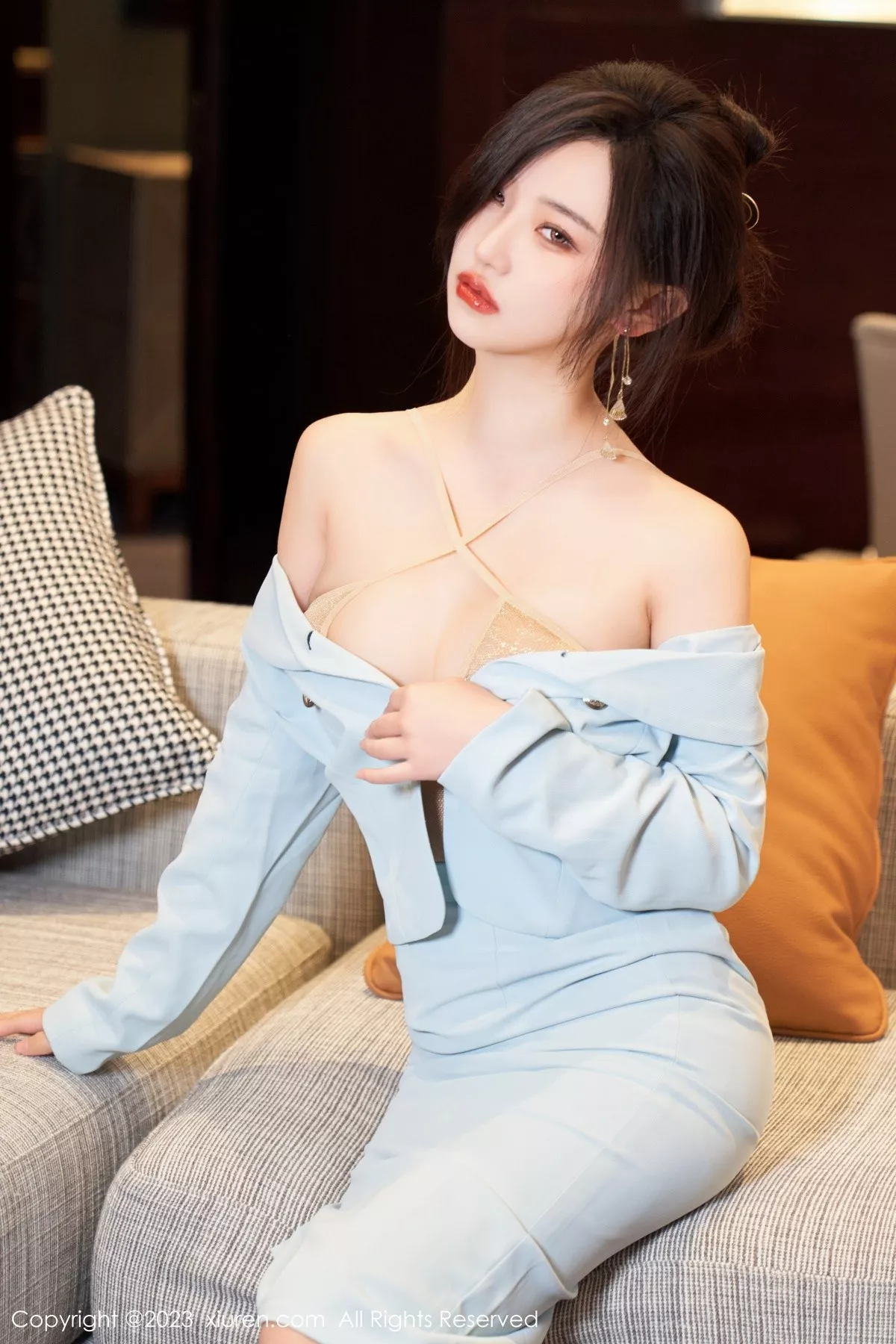 [XiuRen秀人网]第6857期妙可可写真 [75P]-024