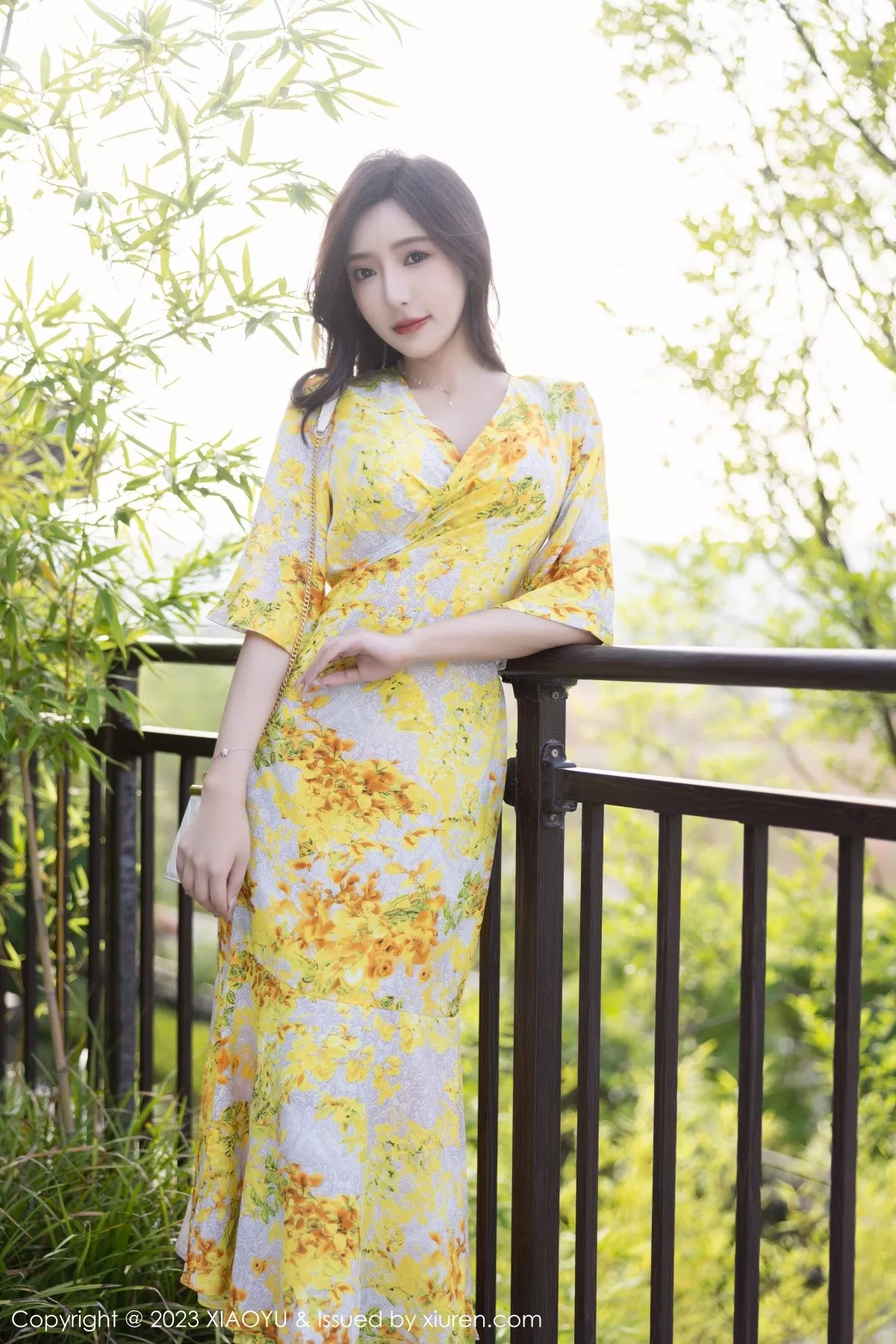 [XiaoYu画语界]第1043期王馨瑶写真 [90P]-001