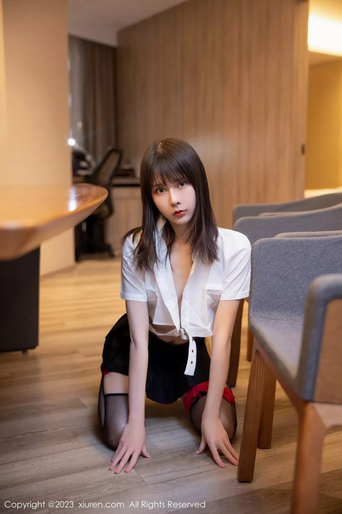 [XiuRen秀人网]第6862期甜佳佳写真 [80P]-051