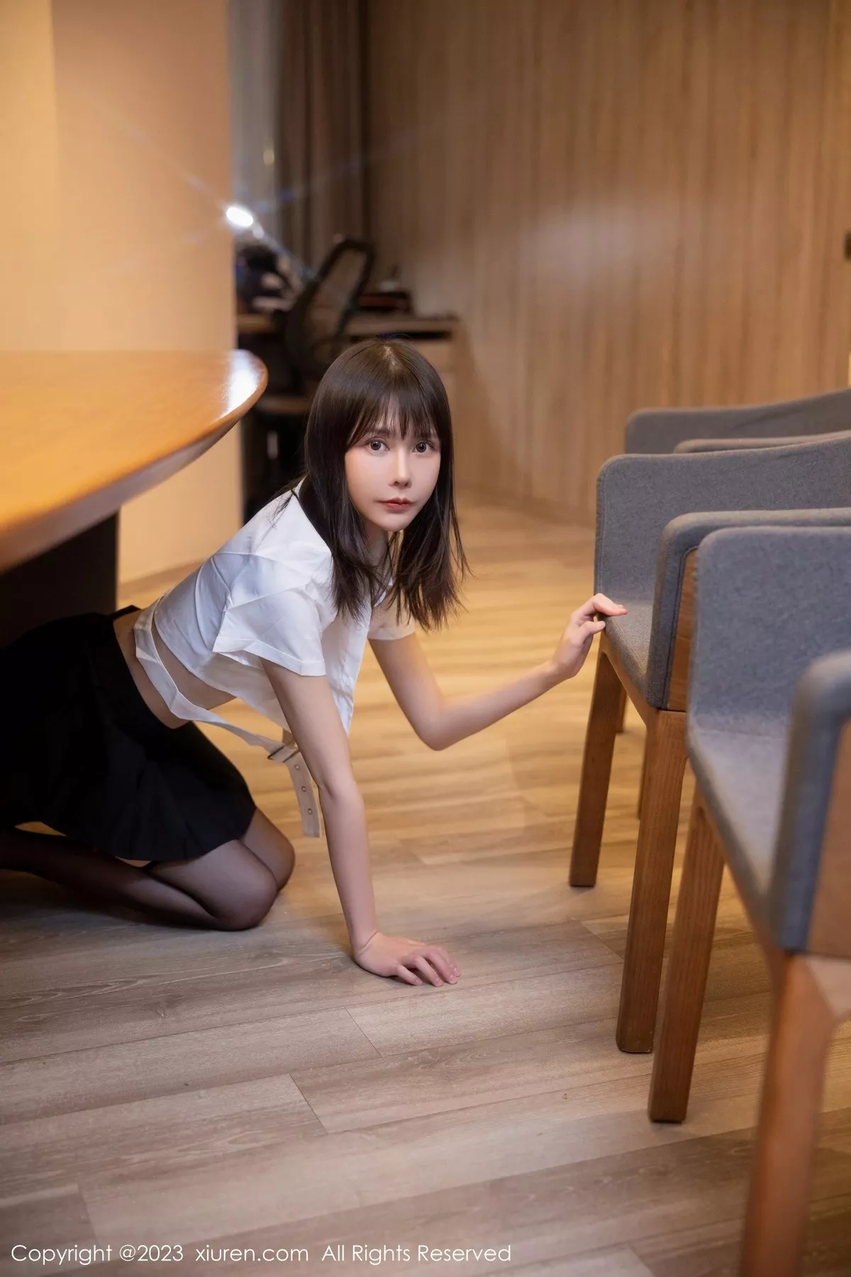 [XiuRen秀人网]第6862期甜佳佳写真 [80P]-050