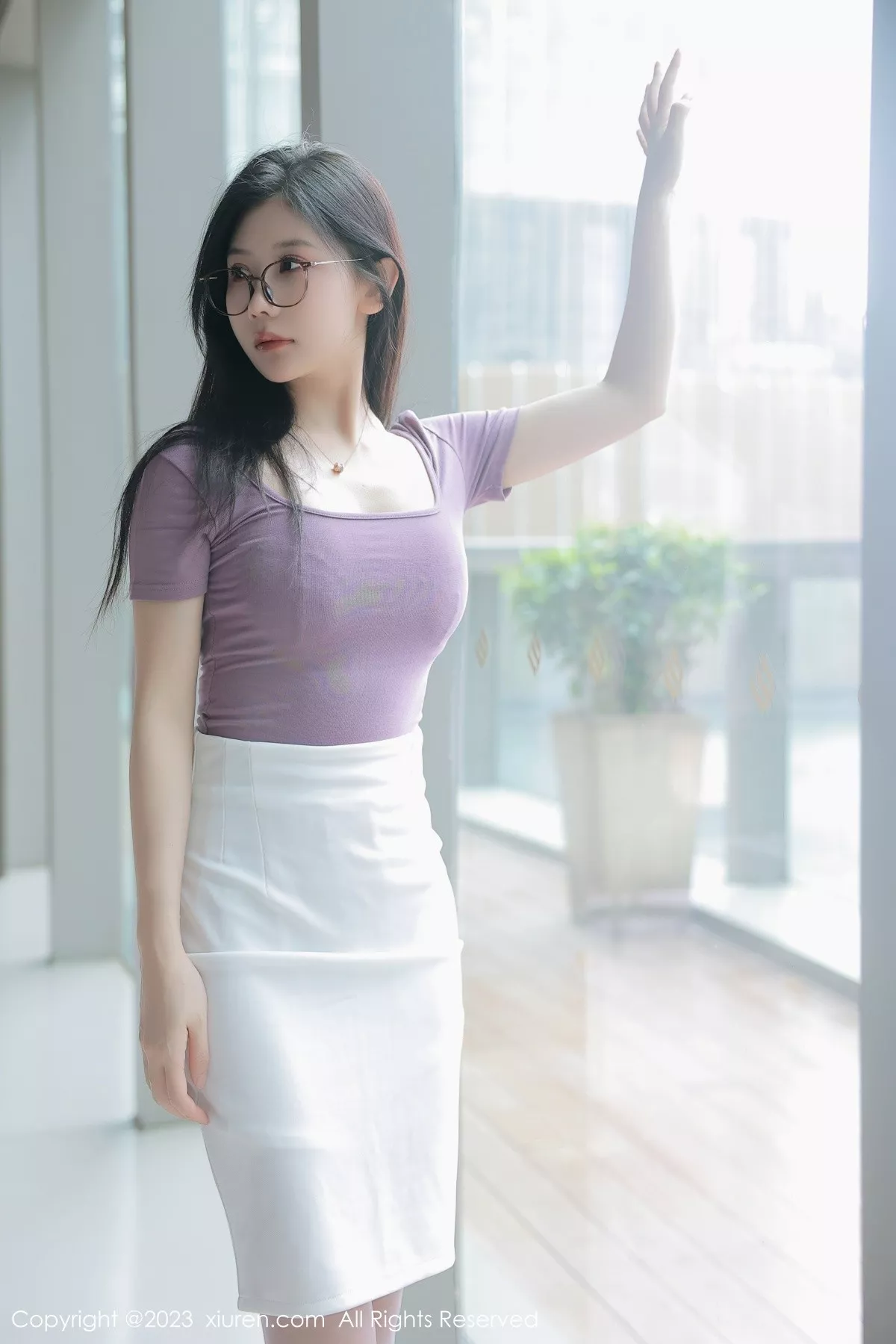 [XiuRen秀人网]第6865期尹甜甜写真 [85P]-002