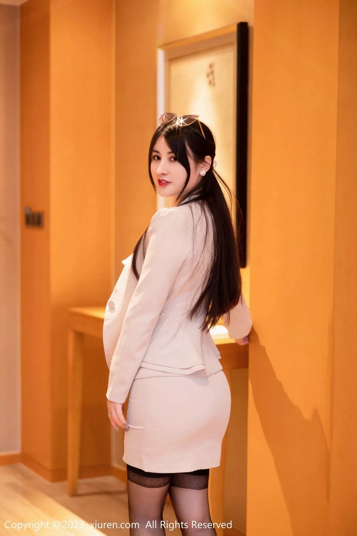 [XiuRen秀人网]第6879期诗诗写真 [79P]-015