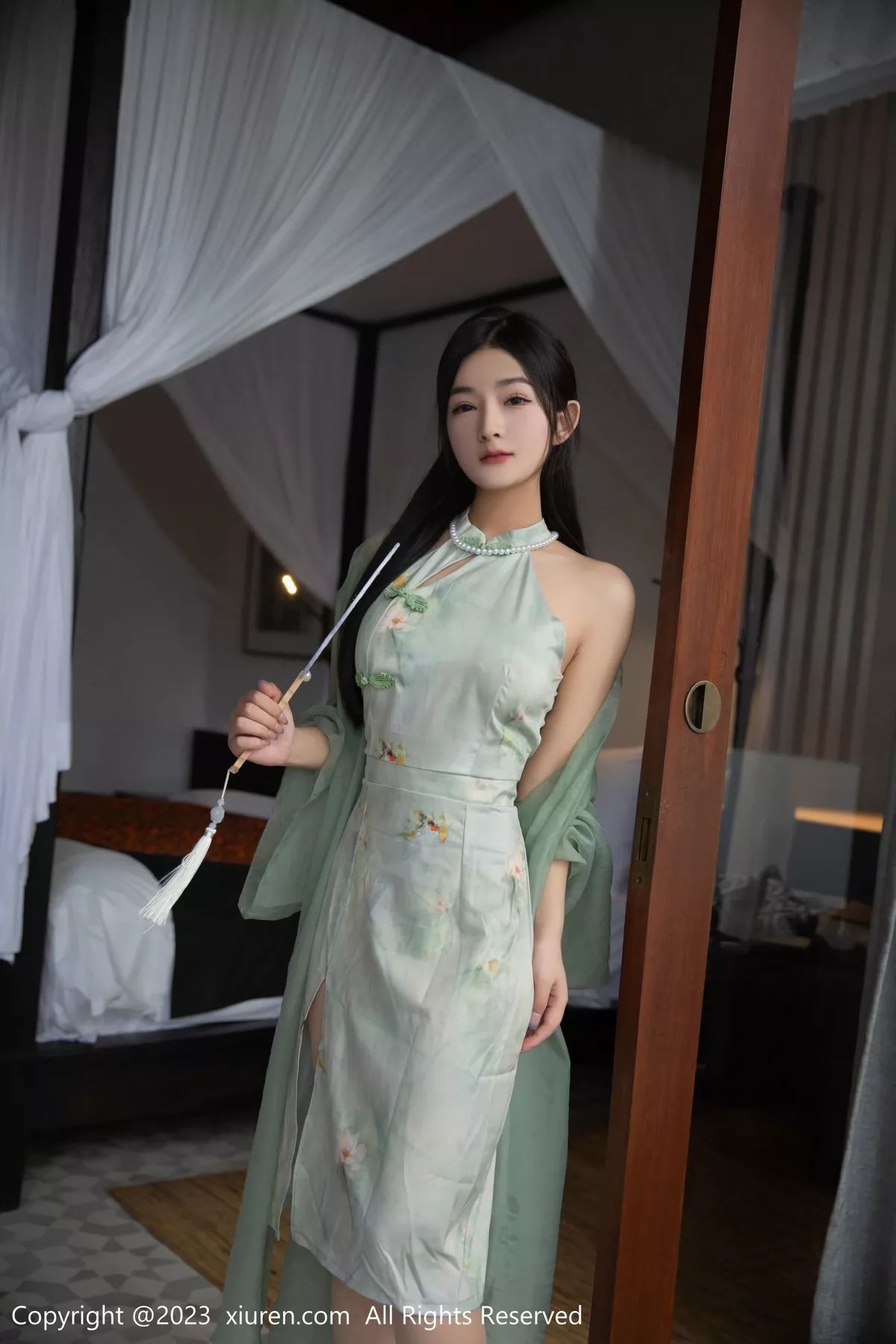 [XiuRen秀人网]第6880期谭小灵写真 [80P]-001