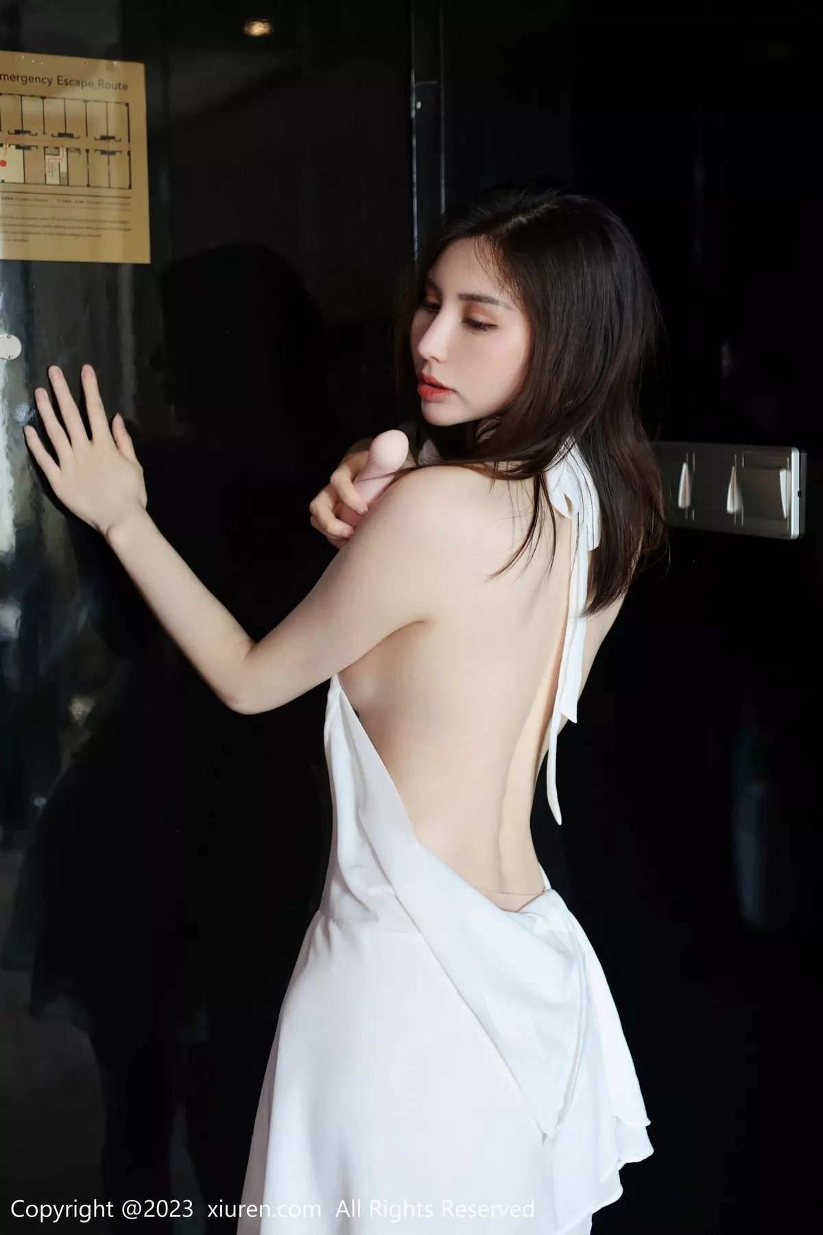 [XiuRen秀人网]第6877期王曼柔写真 [70P]-053