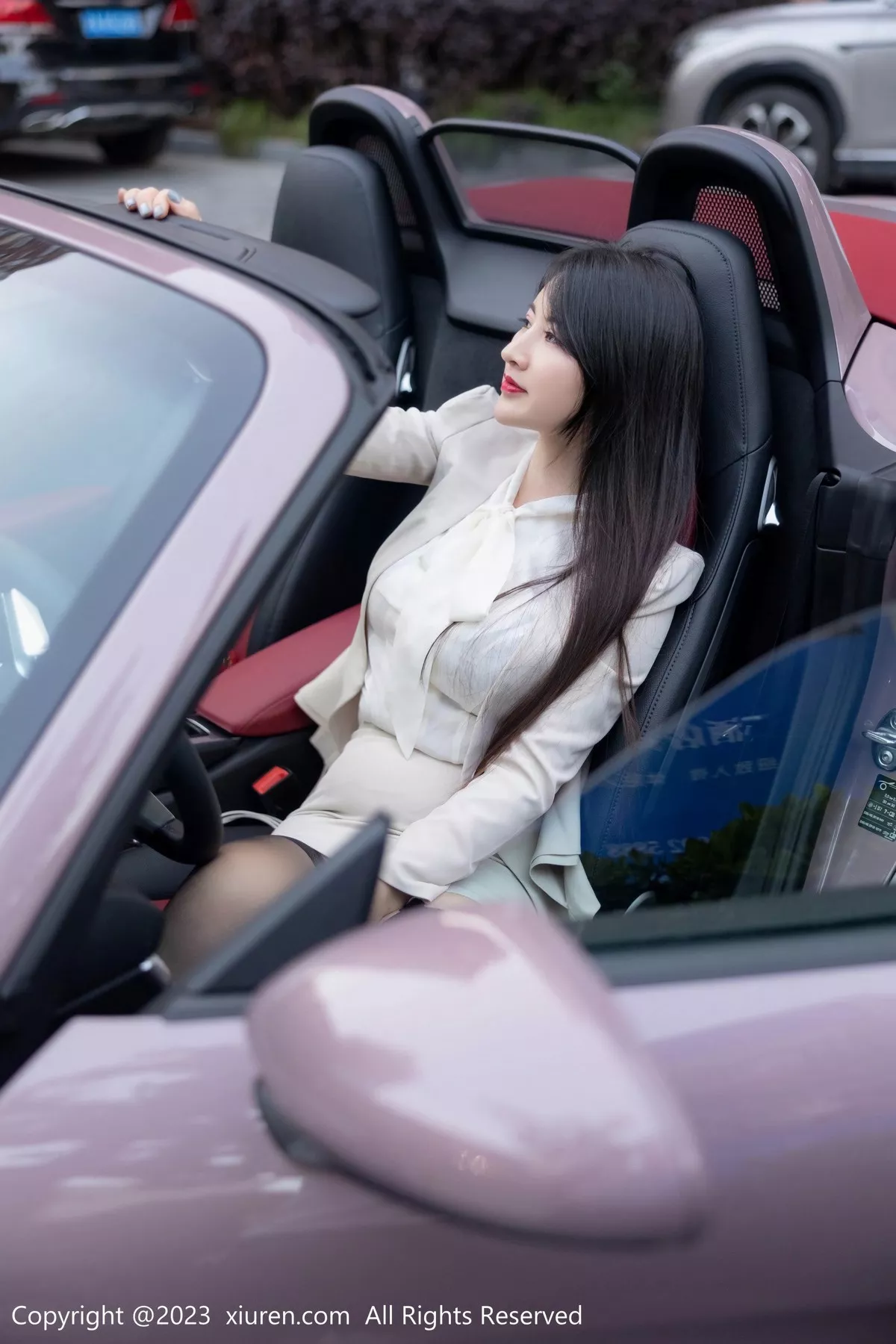 [XiuRen秀人网]第6879期诗诗写真 [79P]-008