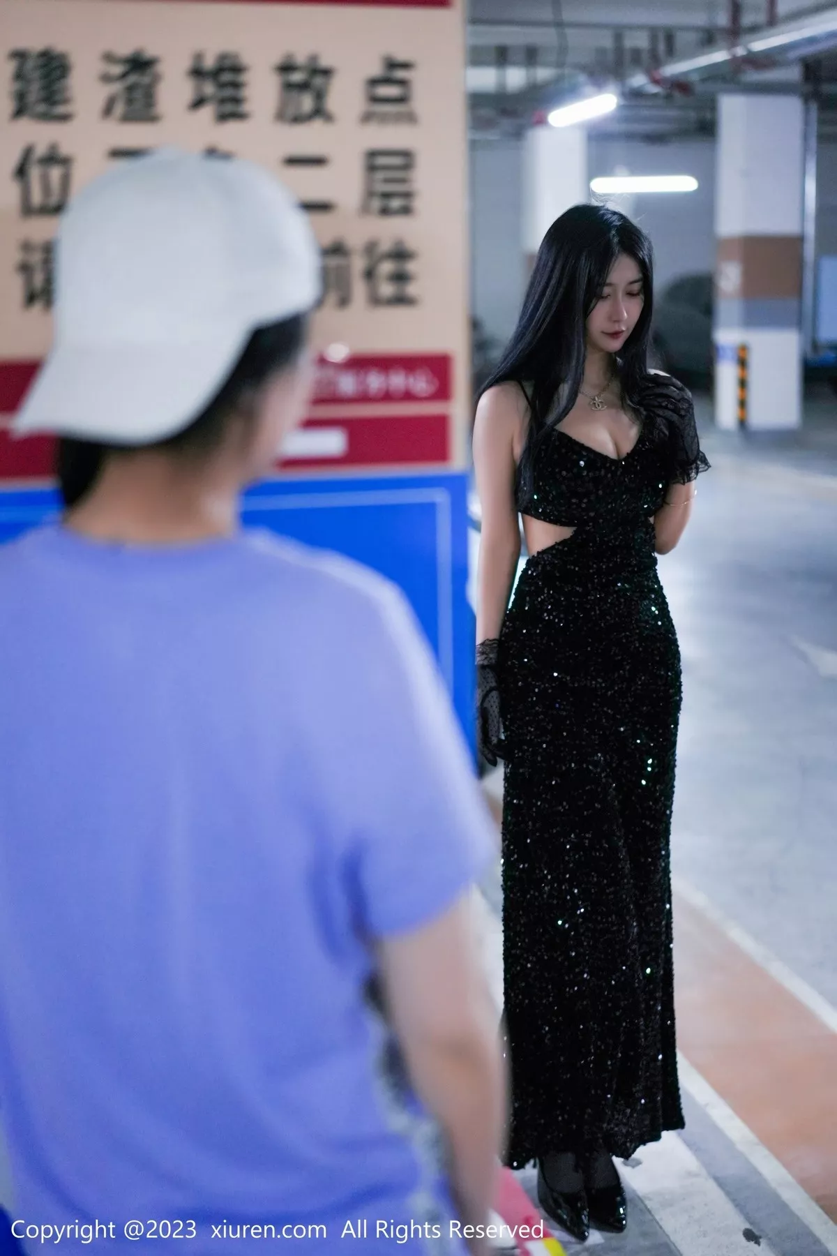 [XiuRen秀人网]第6881期阿姣写真 [69P]-004