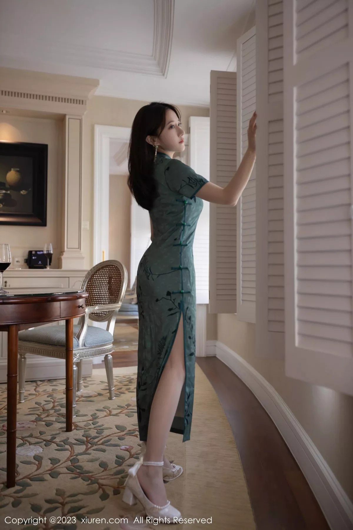 [XiuRen秀人网]第6893期鱼子酱写真 [81P]-005