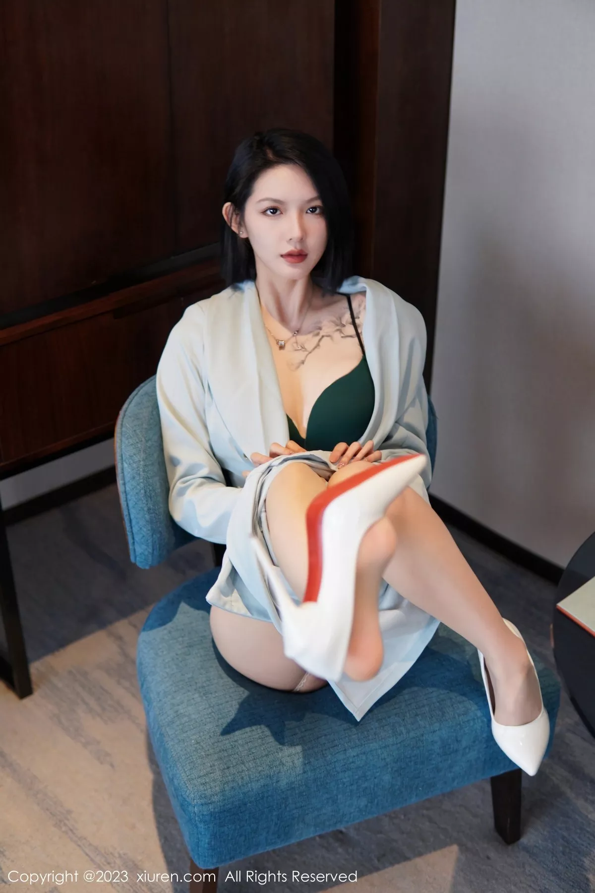 [XiuRen秀人网]第6885期乔一一写真 [74P]-041