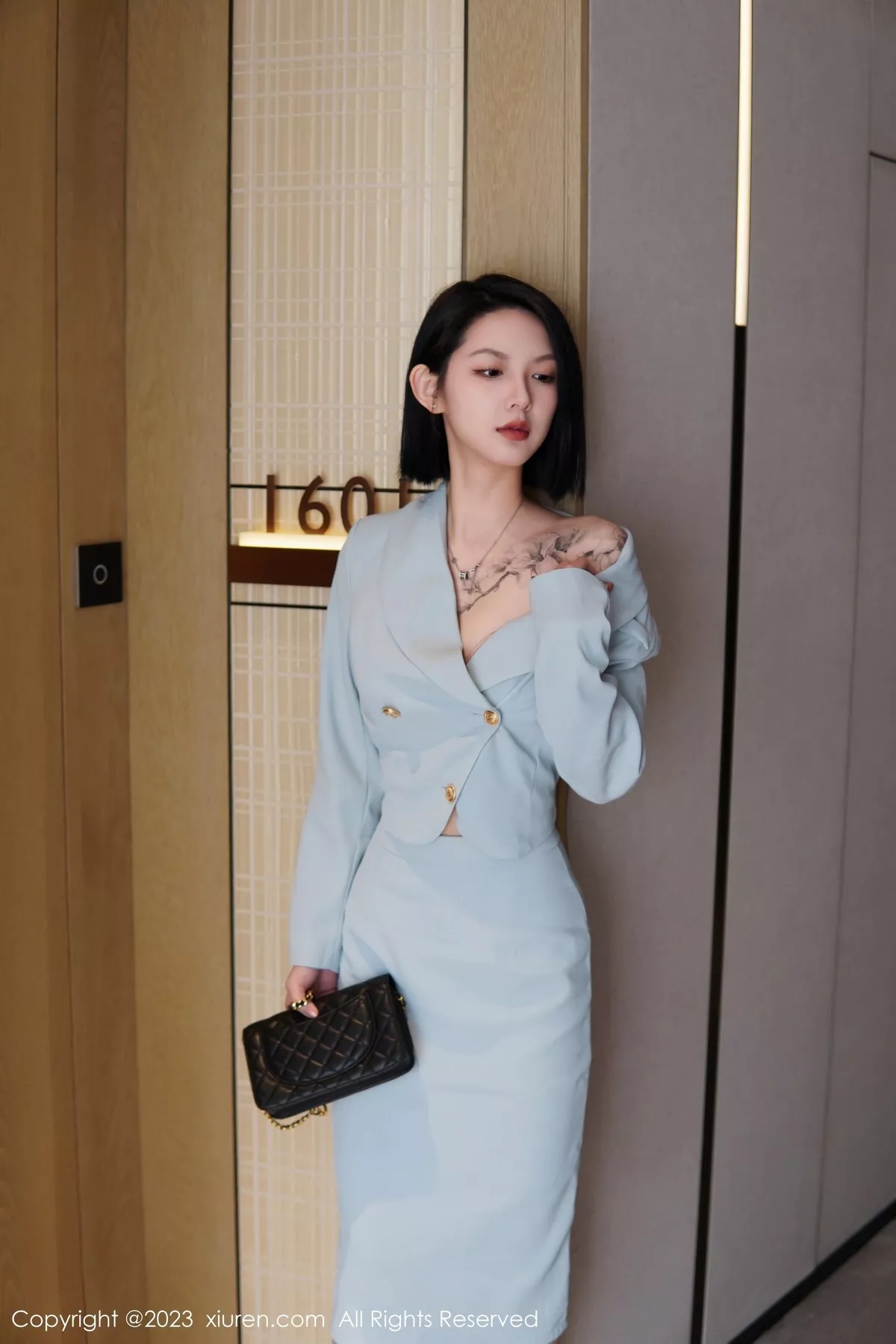 [XiuRen秀人网]第6885期乔一一写真 [74P]-007