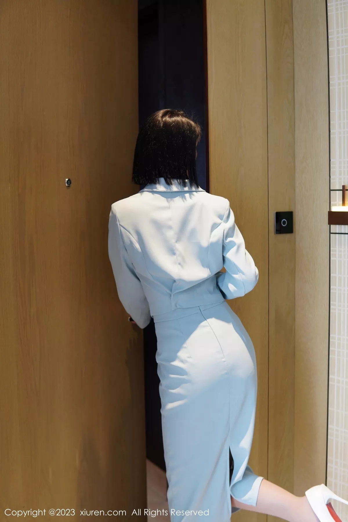 [XiuRen秀人网]第6885期乔一一写真 [74P]-010