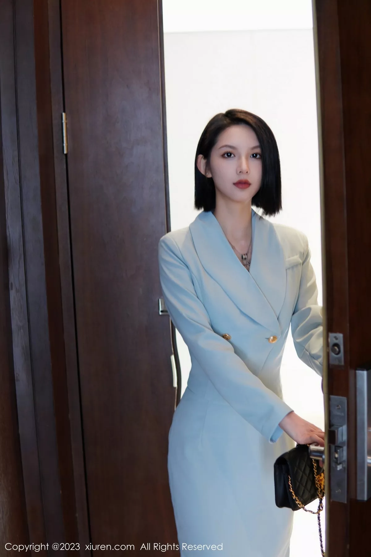 [XiuRen秀人网]第6885期乔一一写真 [74P]-009