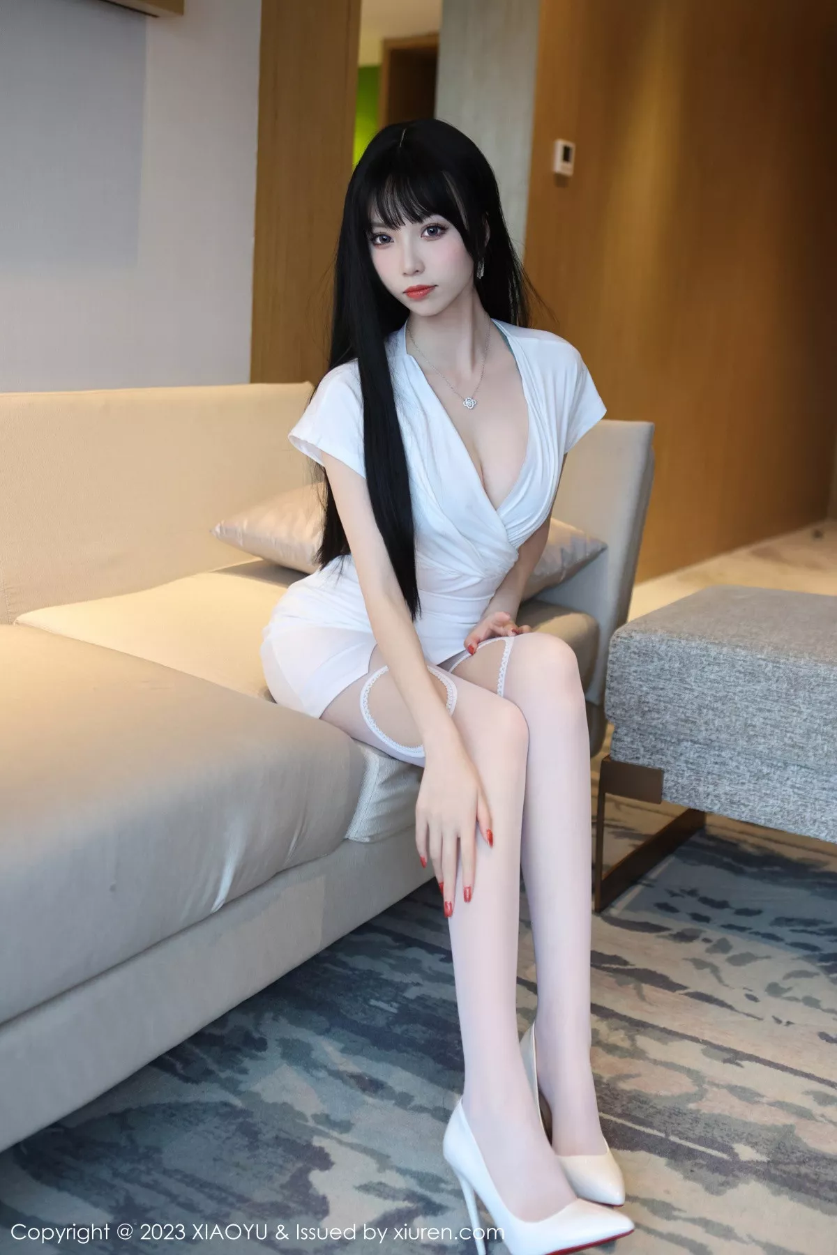 [XiuRen秀人网]第6897期江七七写真 [80P]-003