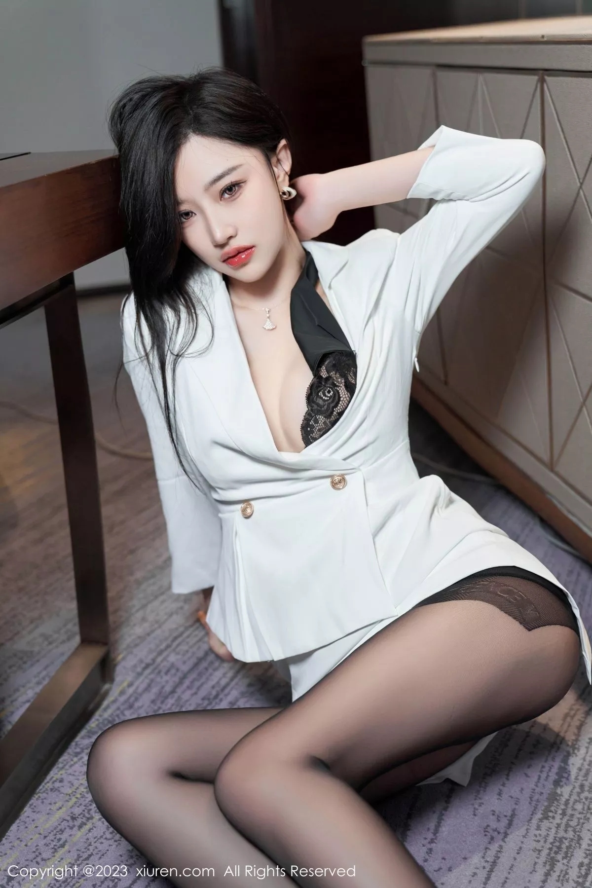 [XiuRen秀人网]第6900期妙可可写真 [80P]-041