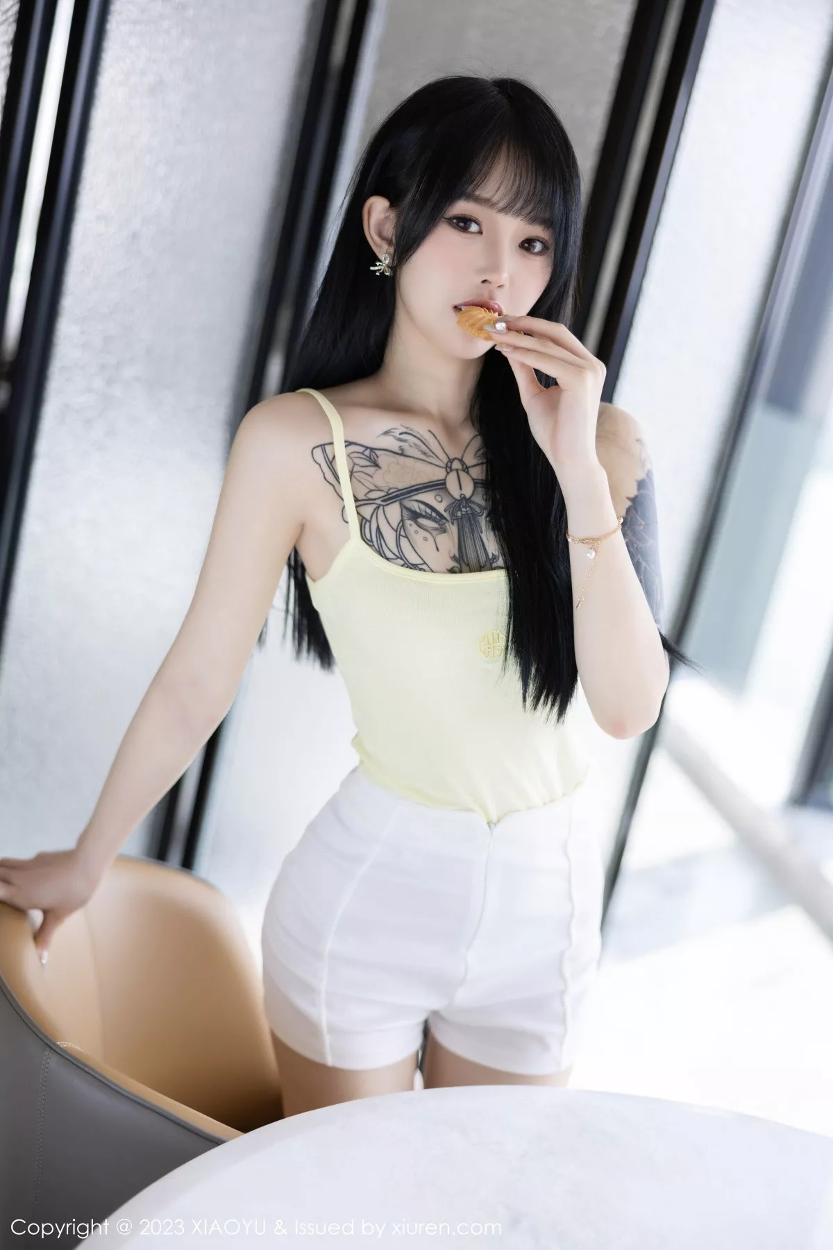 [XiaoYu画语界]第1047期奶瓶写真 [98P]-029