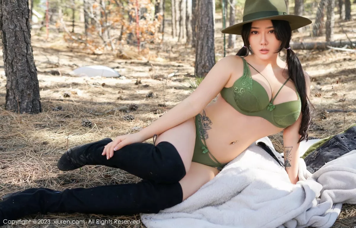 [XiuRen秀人网]第6902期玛鲁娜写真 [58P]-048