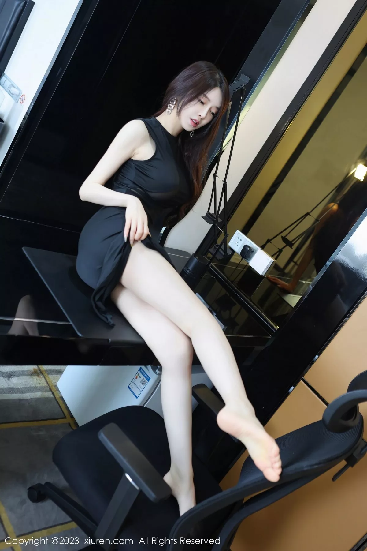 [XiuRen秀人网]第6937期玉兔写真 [81P]-019