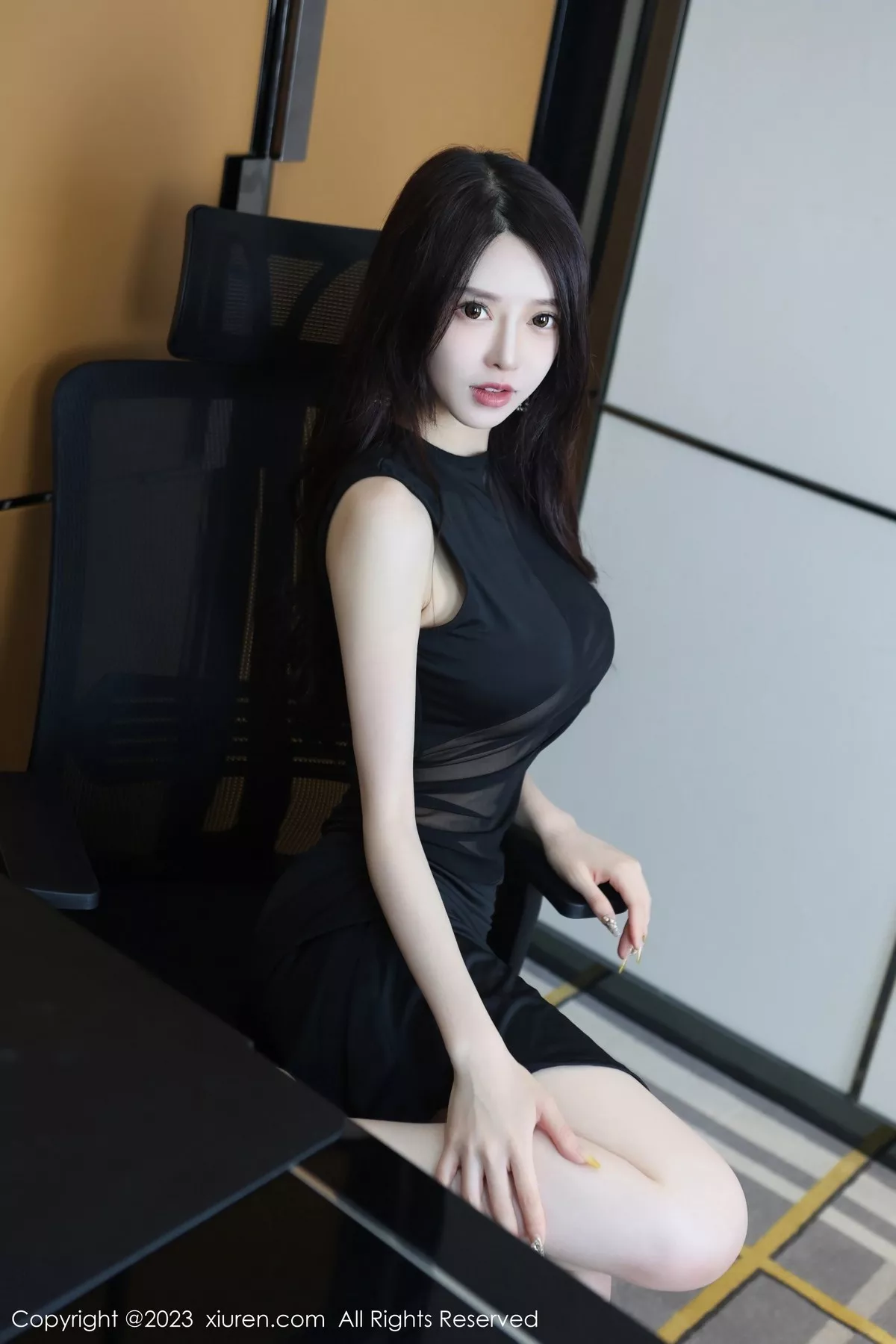 [XiuRen秀人网]第6937期玉兔写真 [81P]-024