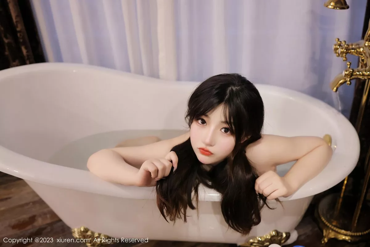 [XiuRen秀人网]第6781期岁小岁写真 [74P]-016